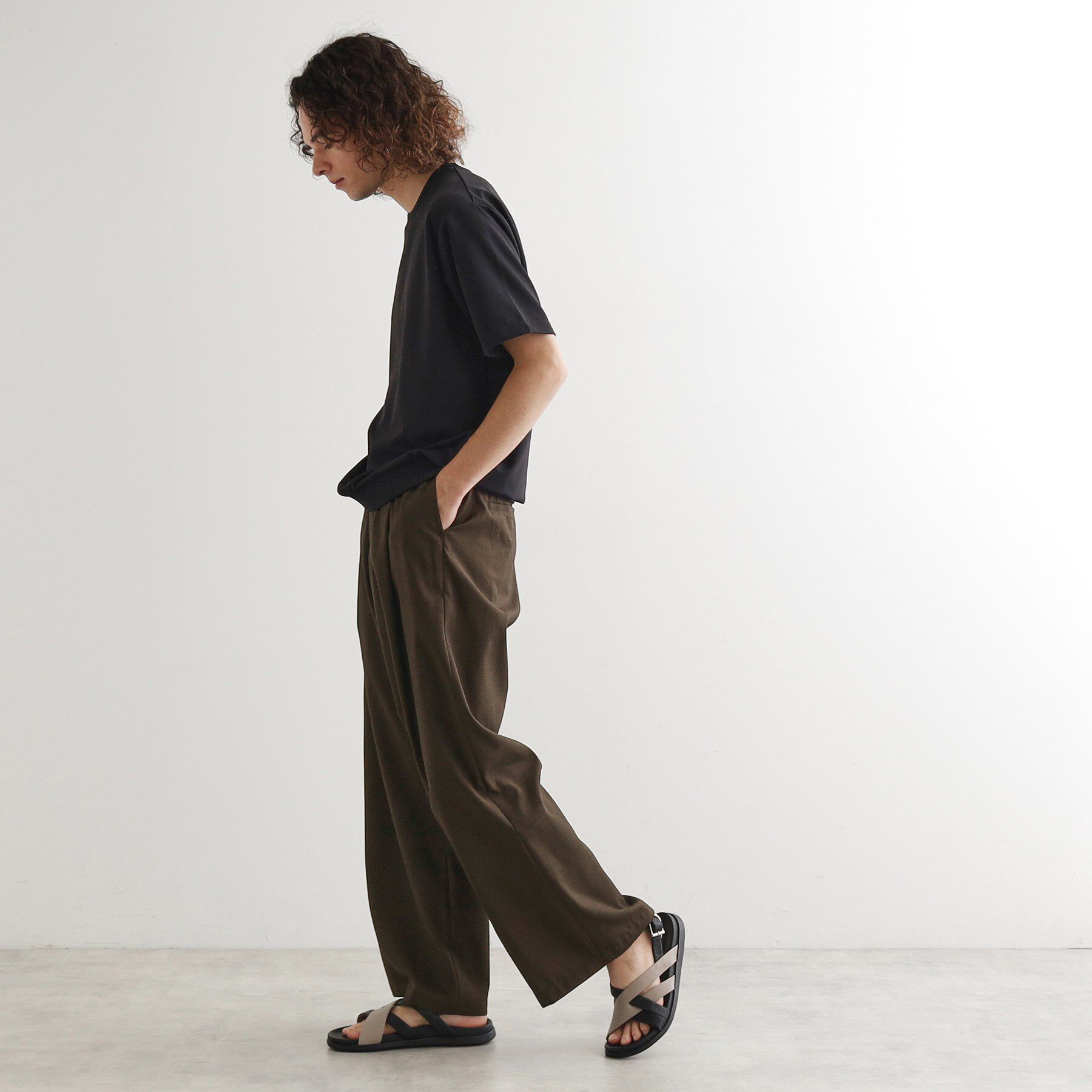 tk.TAKEO KIKUCHI「リネンタッチ バレルスラックス」|その他|