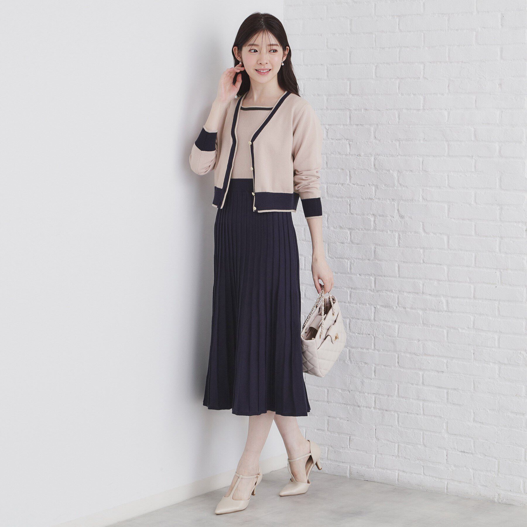 index「《ツインセット》カーディガン&times;バイカラーニットワンピース【洗濯機洗い可】」|ワンピース|