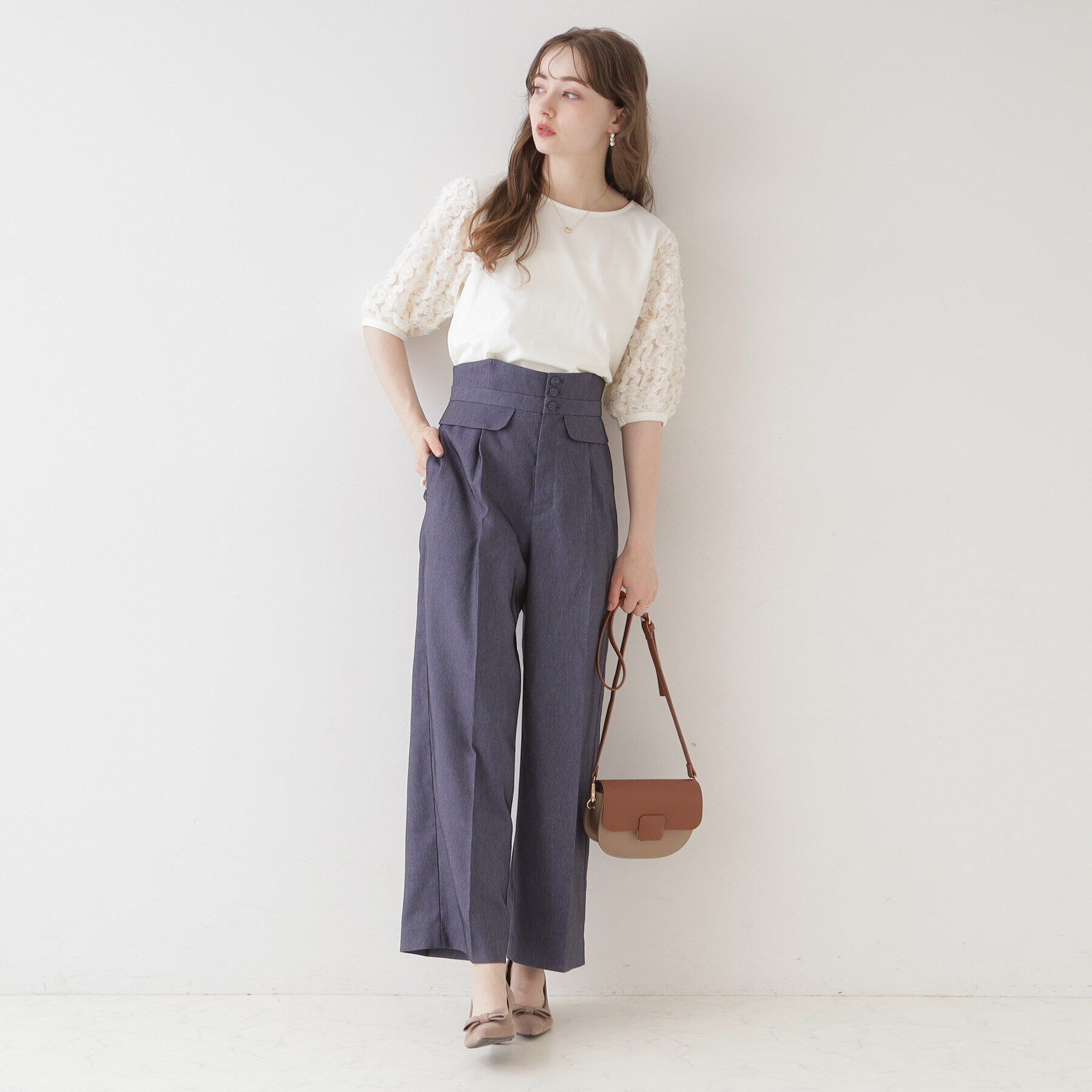 Couture broach「【二の腕カバー】シフォンエンブロチュール袖カットソー」|Tシャツ・カットソー|