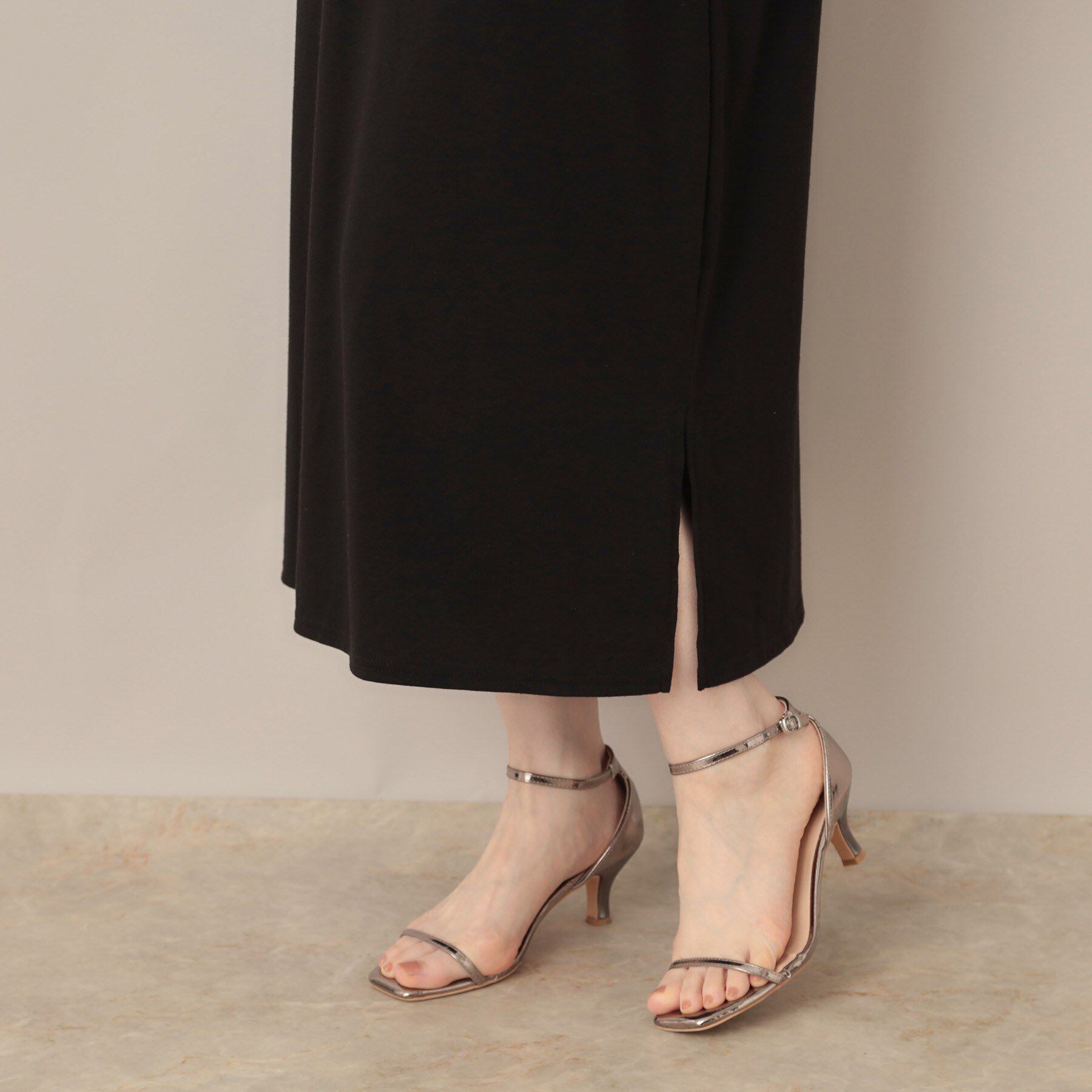 Couture broach「アシメフリルTシャツワンピース」|ワンピース|