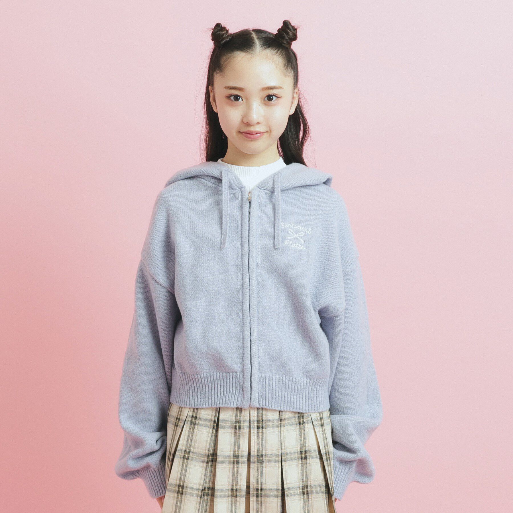 PINK-latte「クロップドリボン刺繍パーカ」|パーカー|