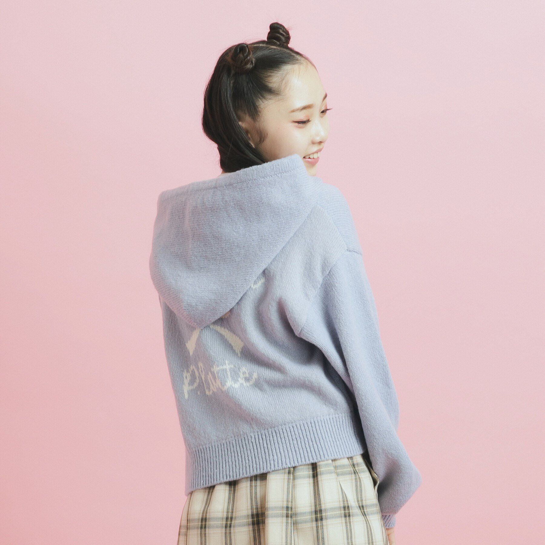 PINK-latte「クロップドリボン刺繍パーカ」|パーカー|