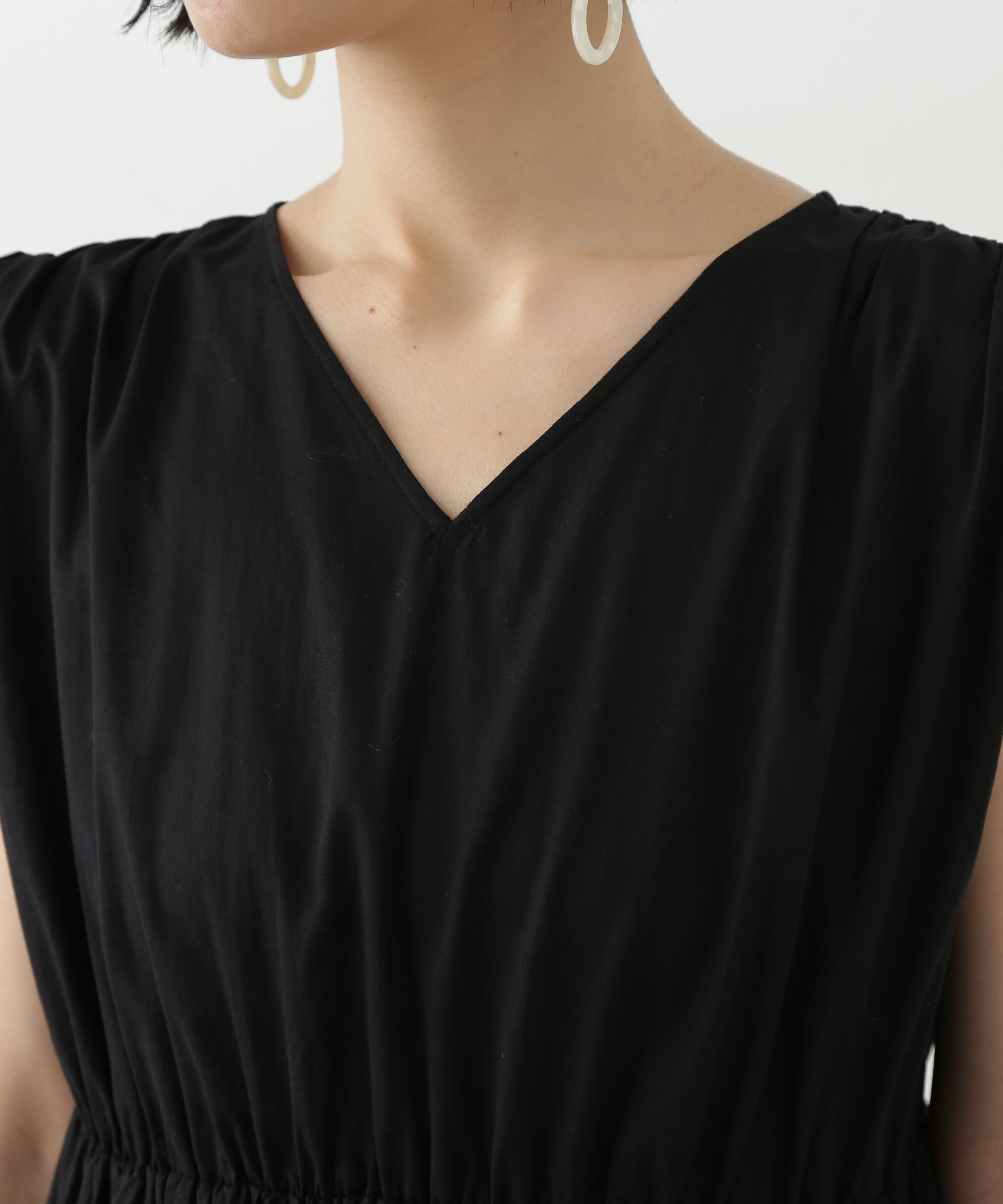  「コットンVネックティアードワンピース」|ワンピース|