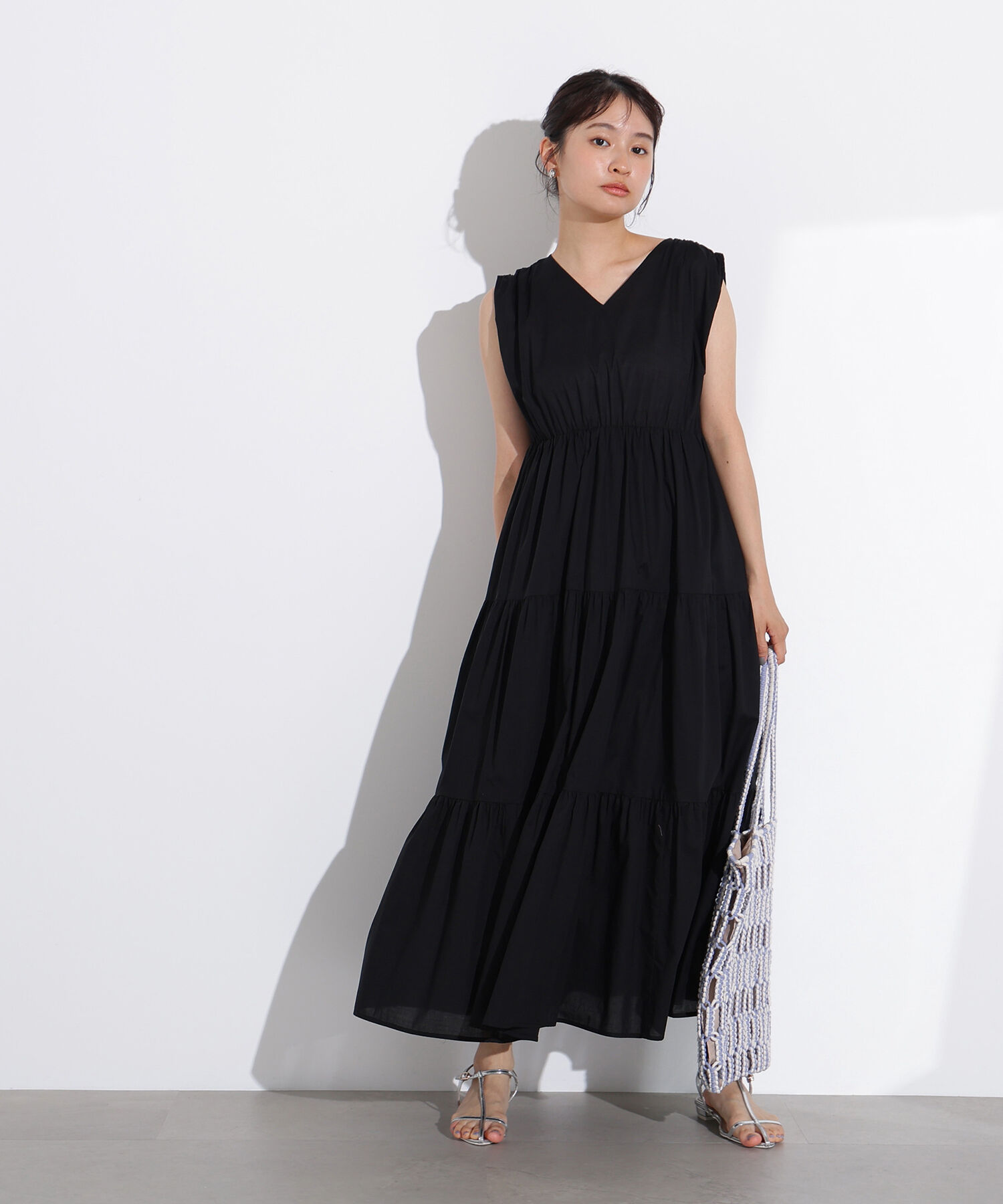  「コットンVネックティアードワンピース」|ワンピース|