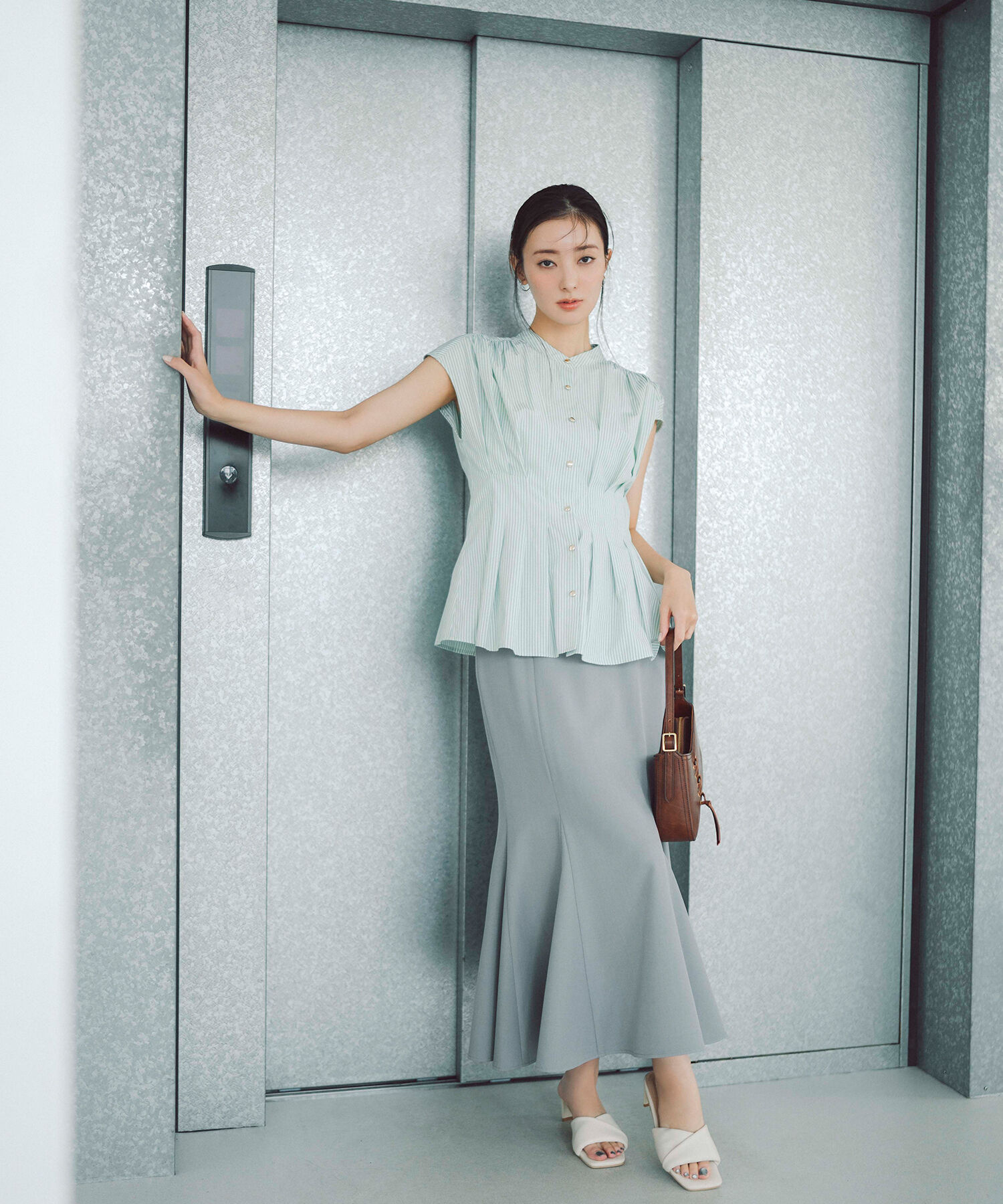  「ベルテッドマーメイドスカート」|スカート|グレー