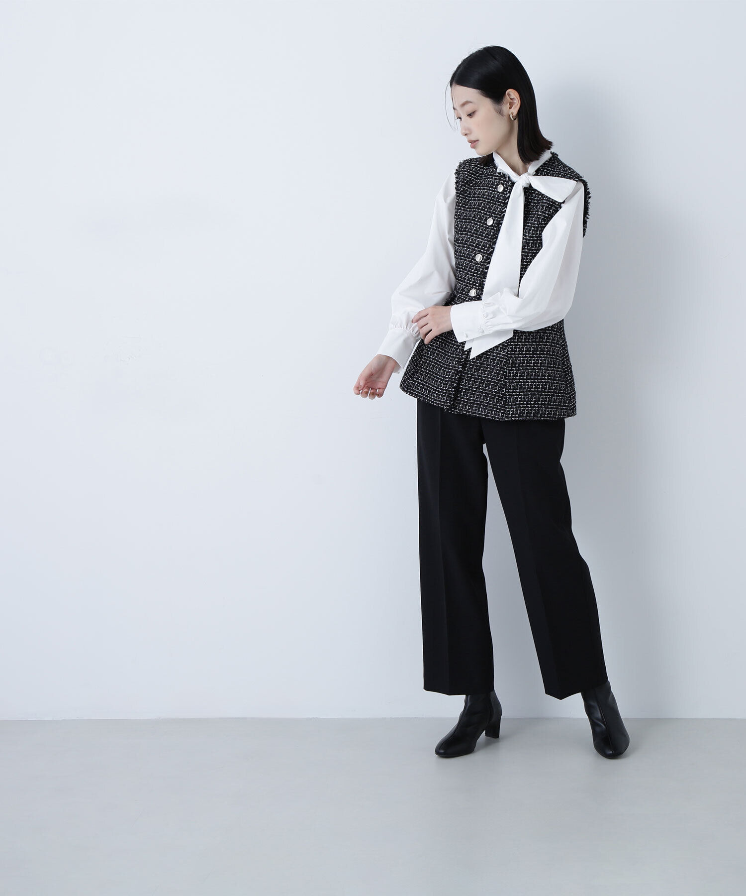  「ツイードペプラムジレ」|ブルゾン・スタジャン|