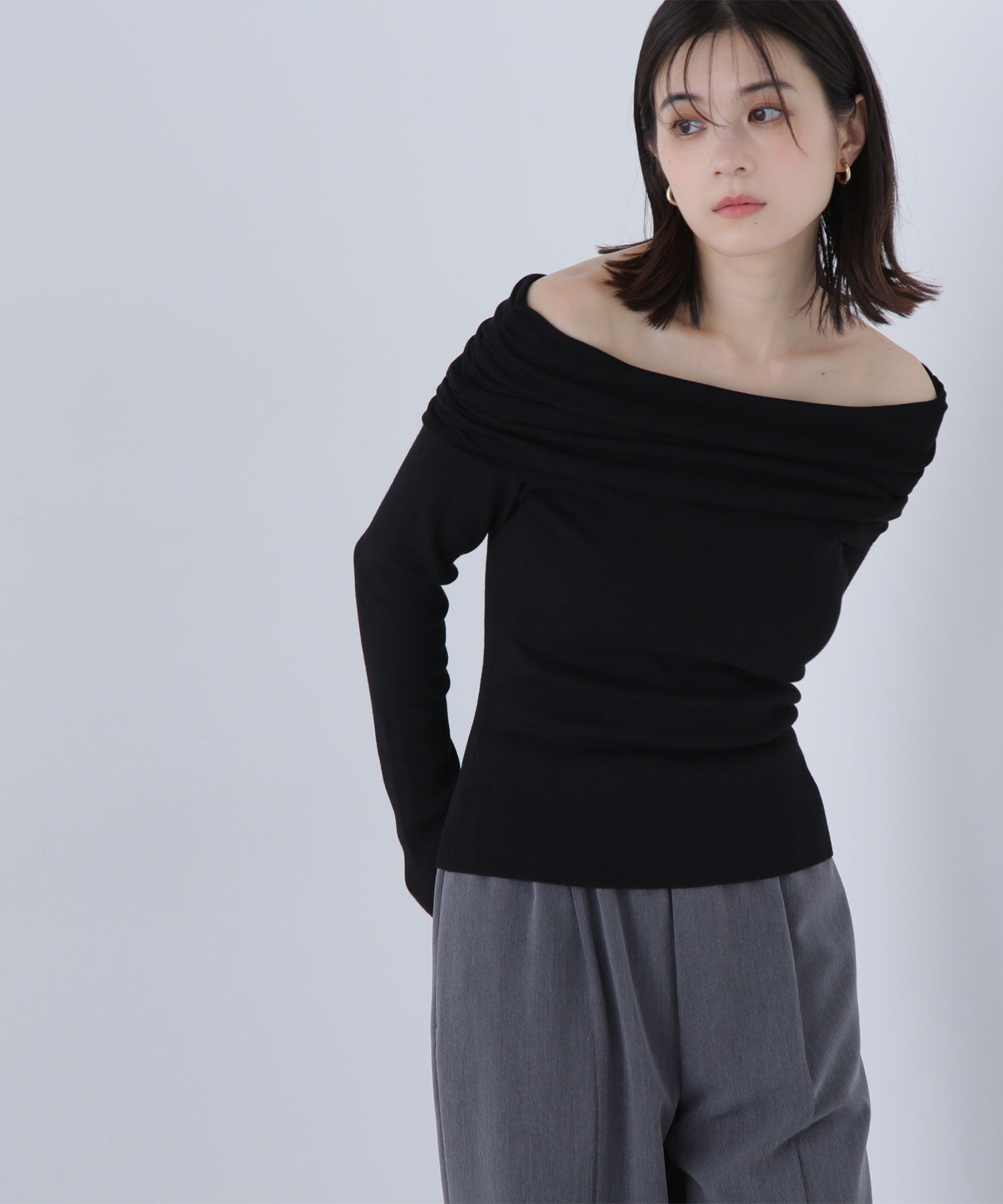  「オフショルコンパクトニット」|ニット・セーター|ブラック