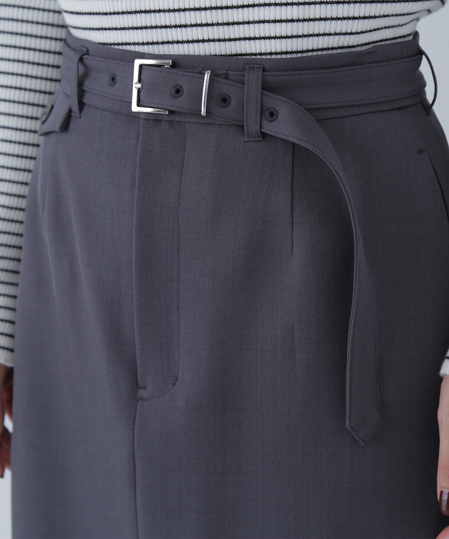  「ベルテッドセミフレアロングスカート」|スカート|