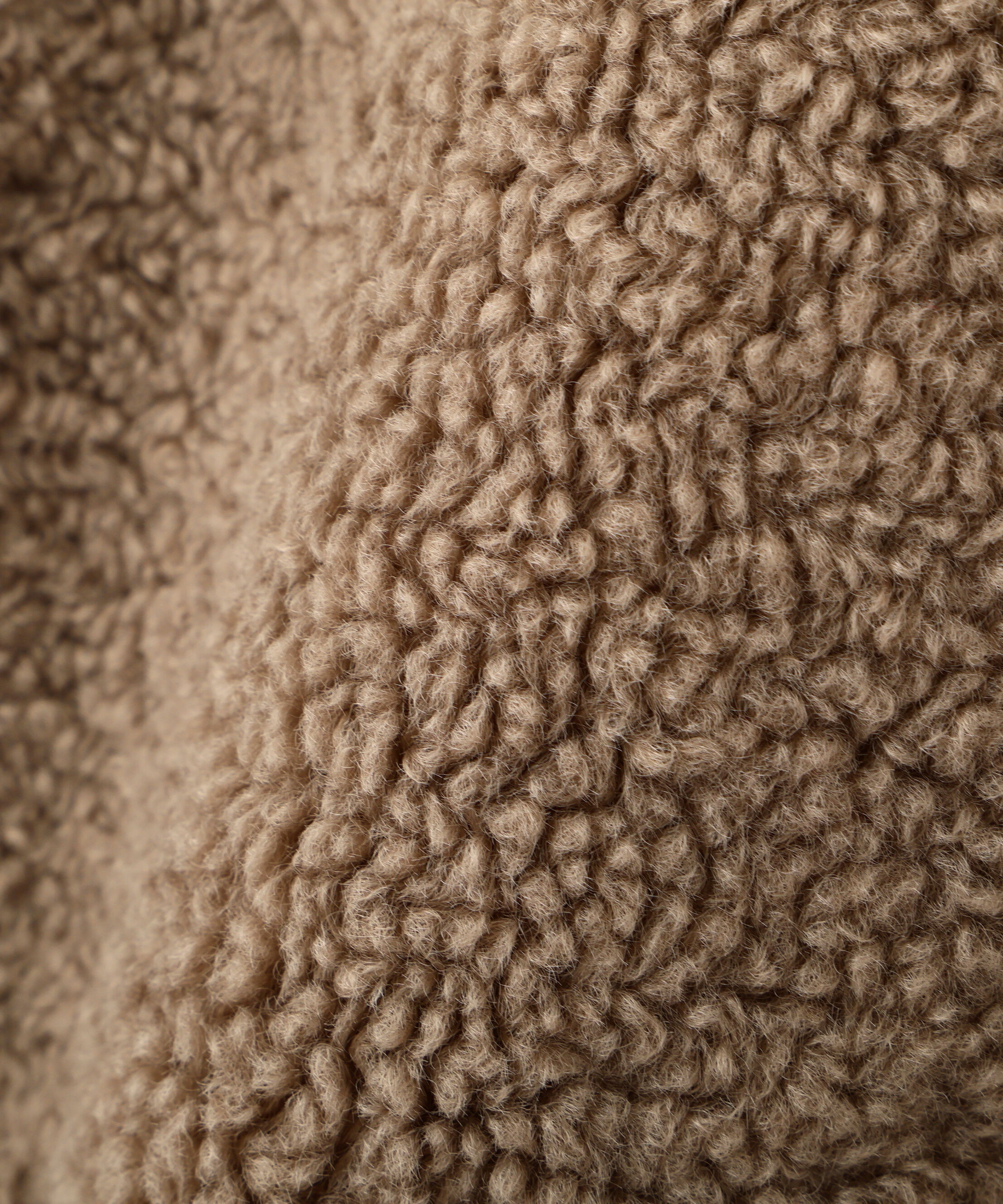  「リバーシブルフェイクスウェードコート」|ブルゾン・スタジャン|