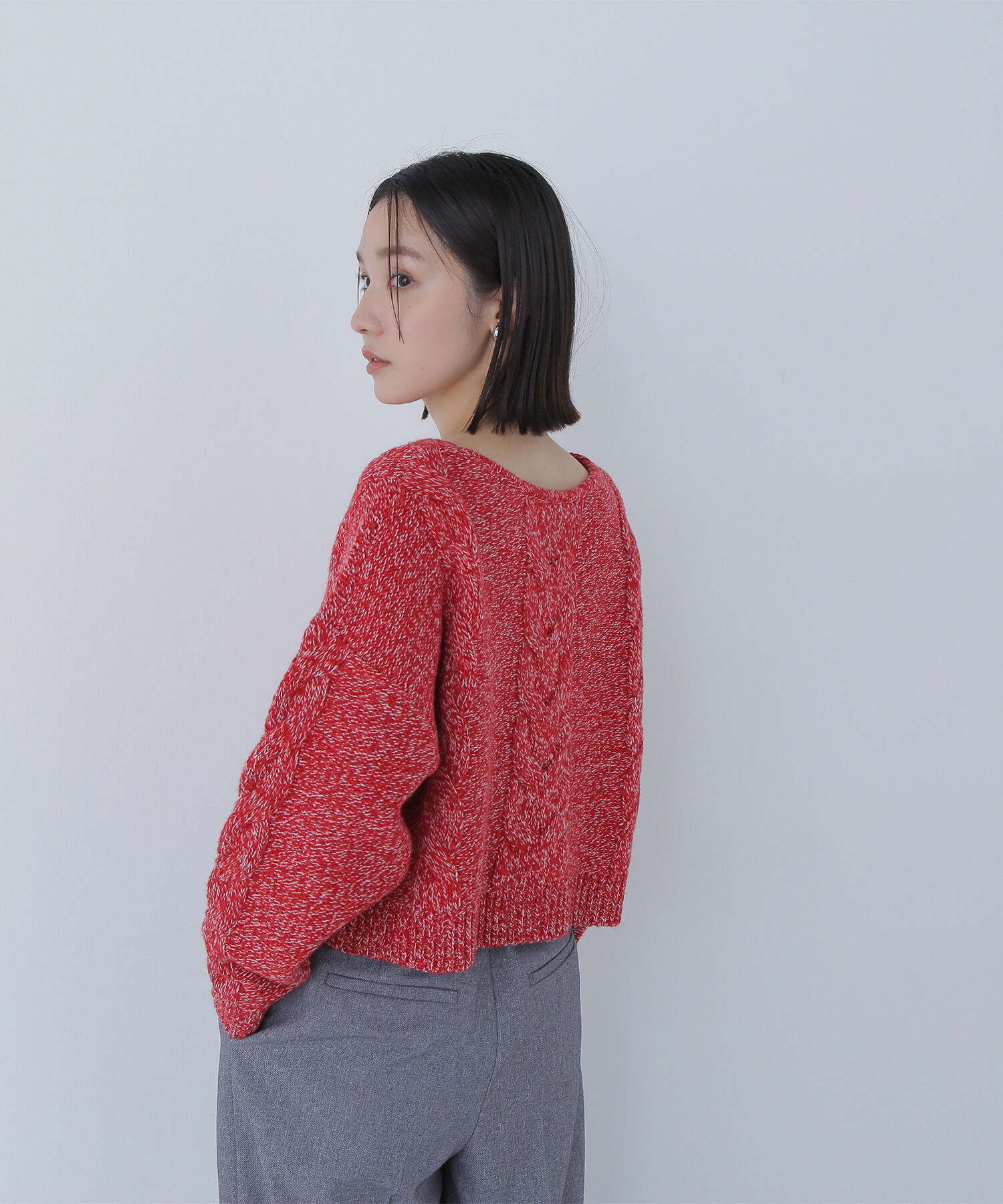  「Vネックケーブルニット」|ニット・セーター|