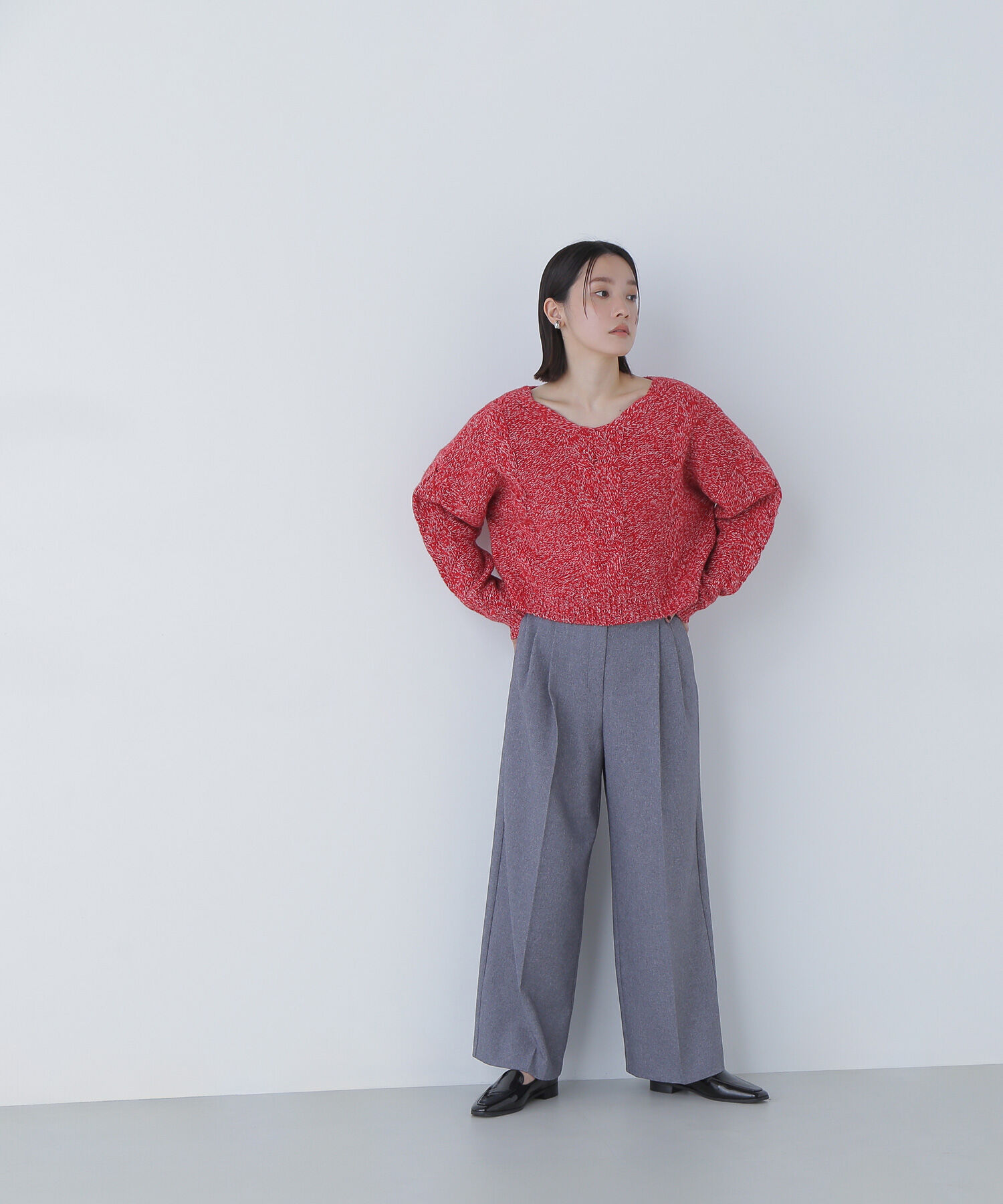  「Vネックケーブルニット」|ニット・セーター|