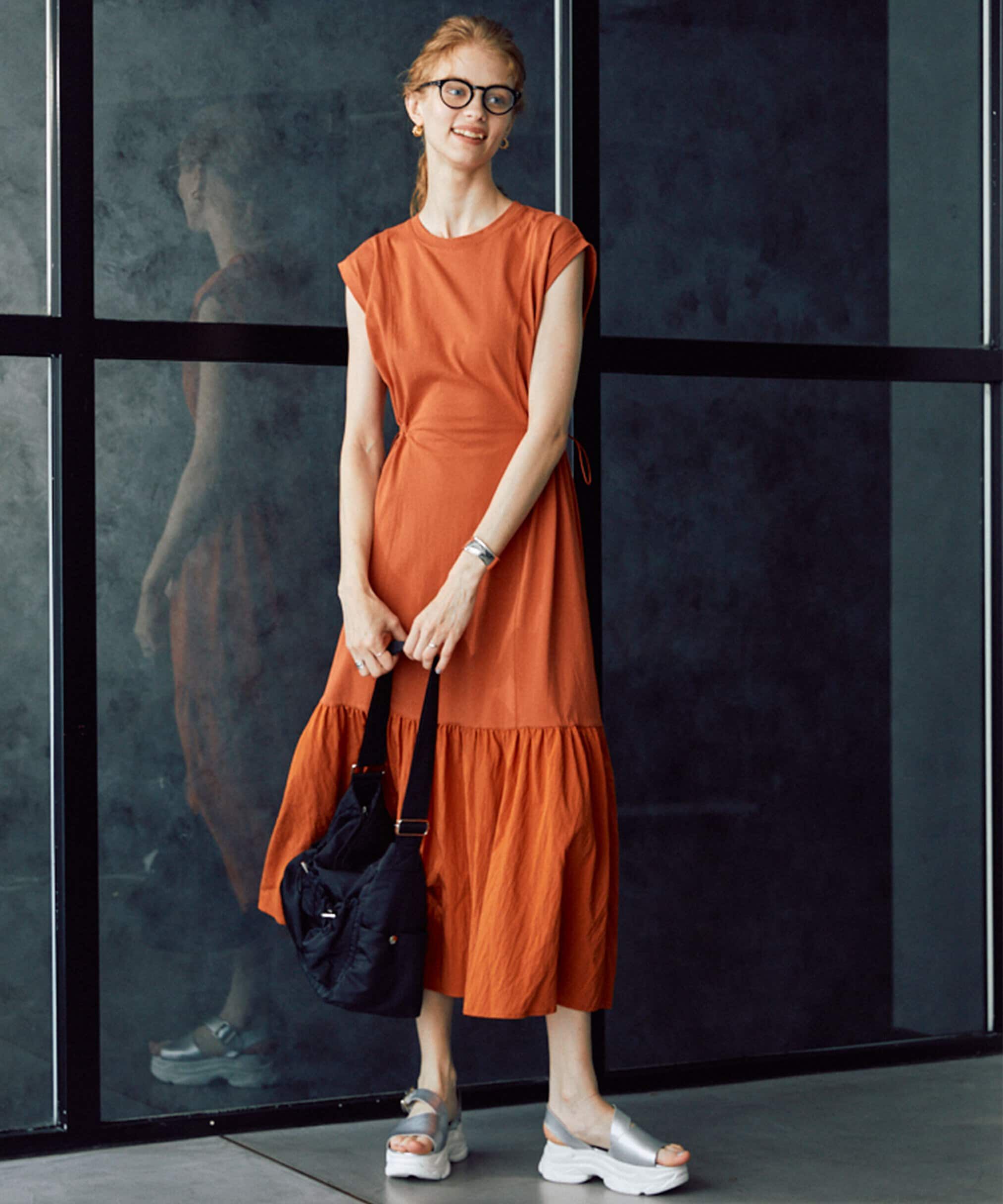  「布帛ドッキングフレンチスリーブカットワンピース」|ワンピース|