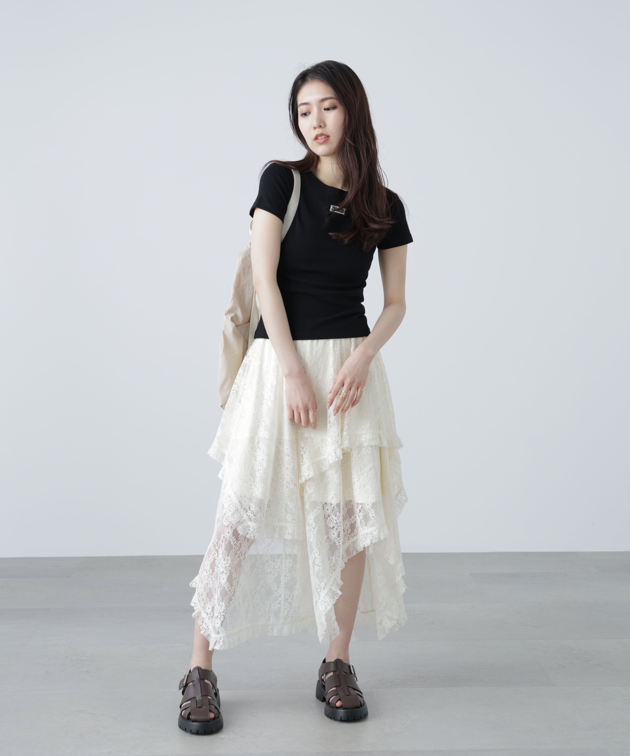  「ロゴ刺繍タグTシャツ」|Tシャツ・カットソー|