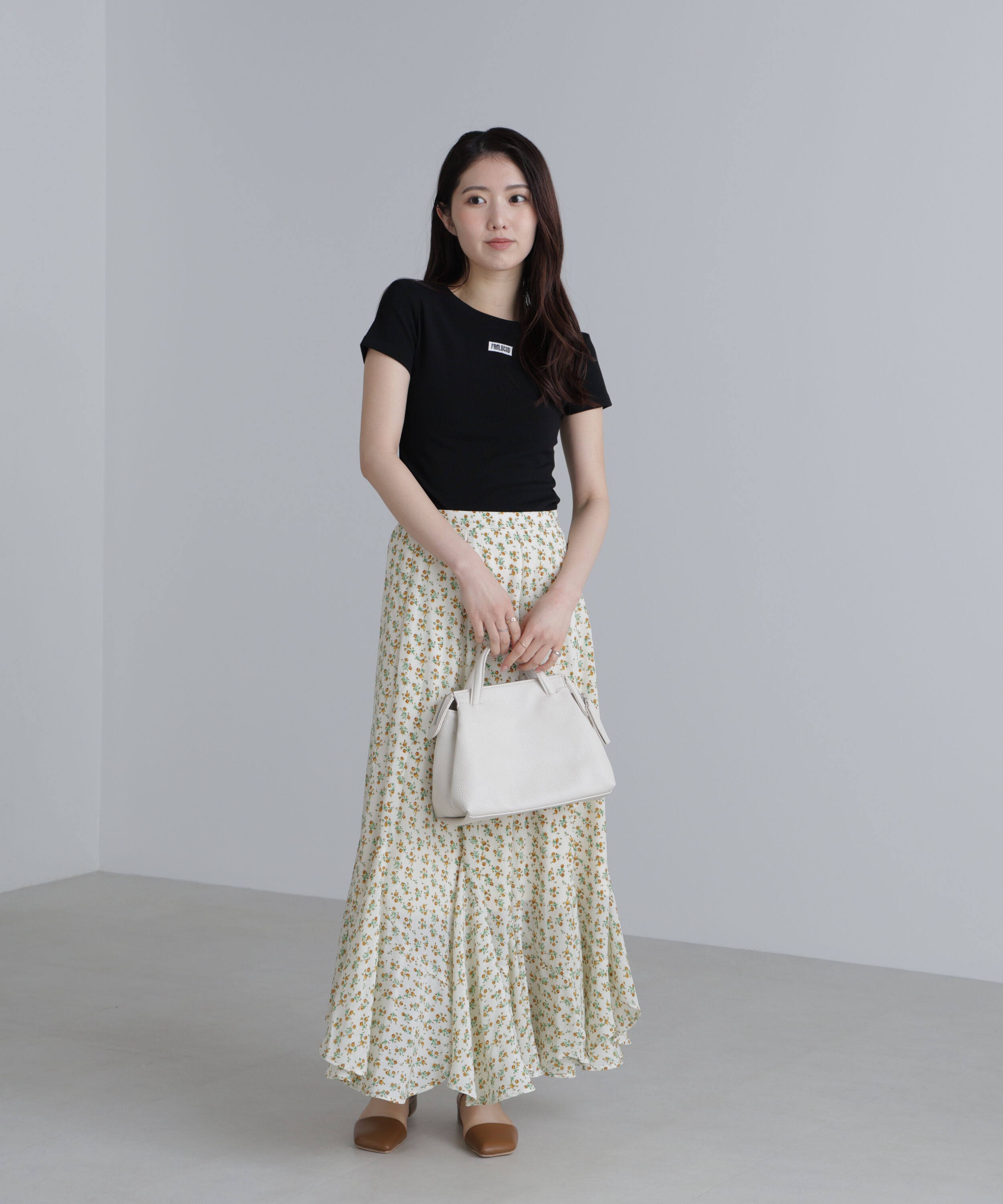  「ロゴ刺繍タグTシャツ」|Tシャツ・カットソー|