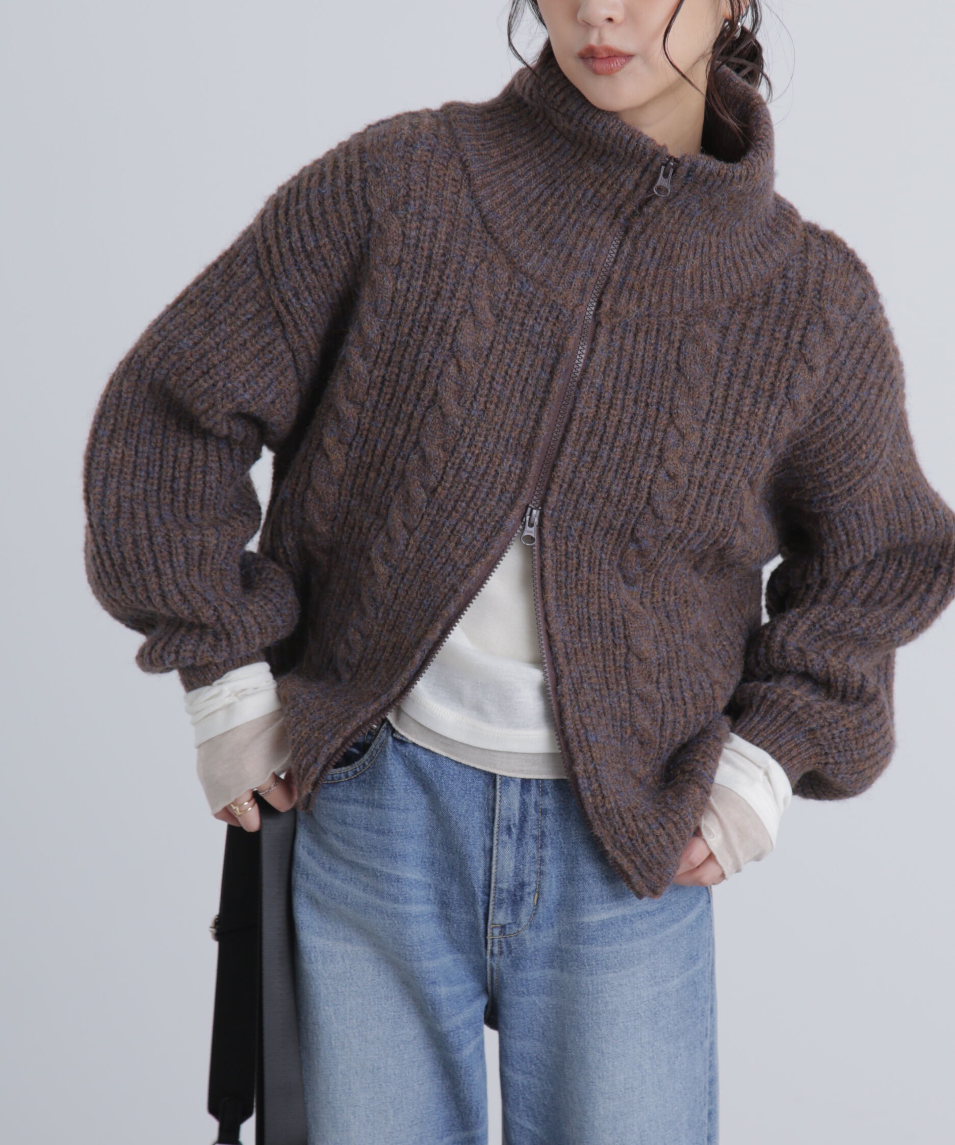  「スタンドネックショート丈ジップニットブルゾン」|ブルゾン・スタジャン|