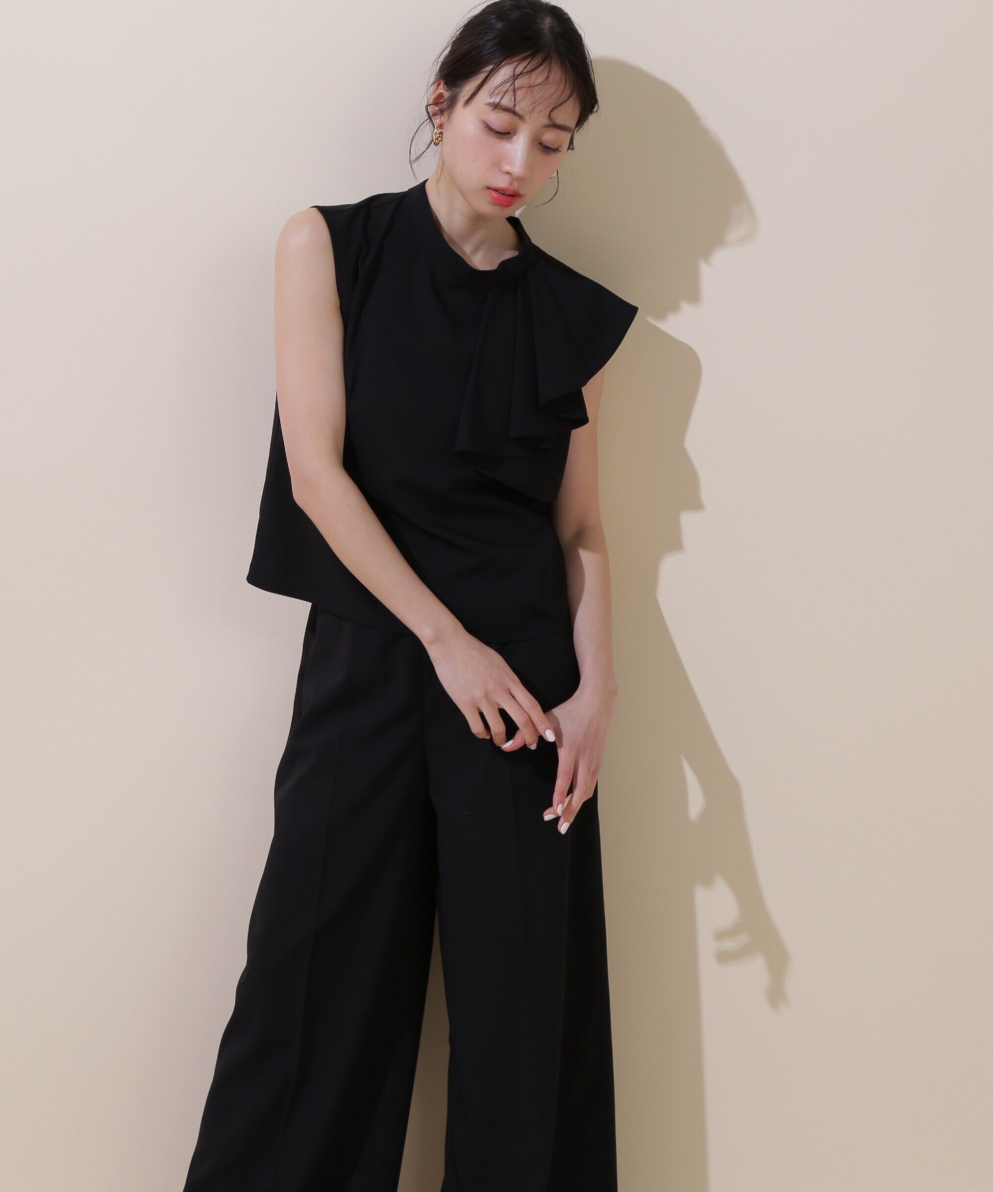  「アシメラッフルセットアップ」|ワンピース|ブラック