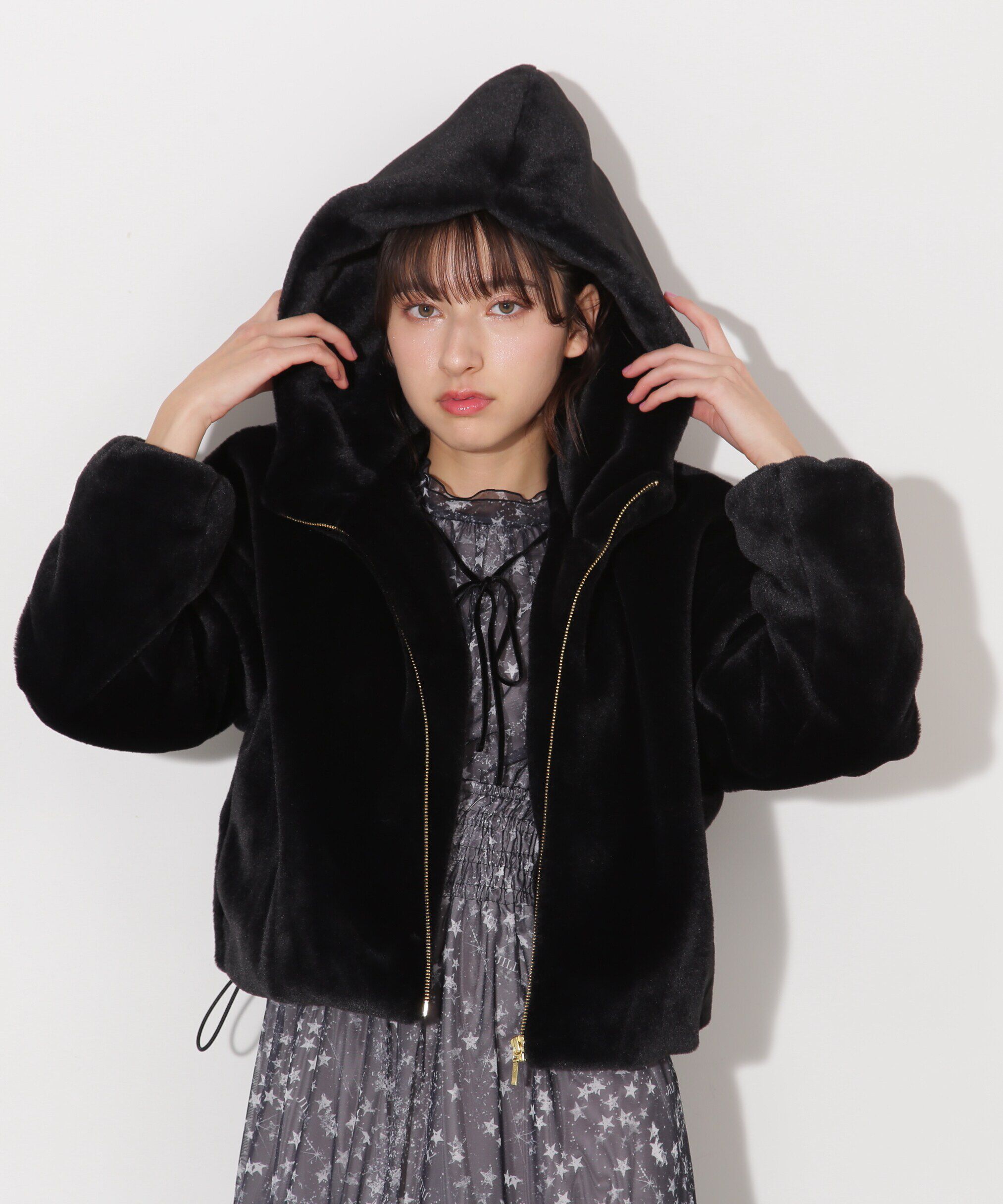  「フェイクファーフーディー」|その他|