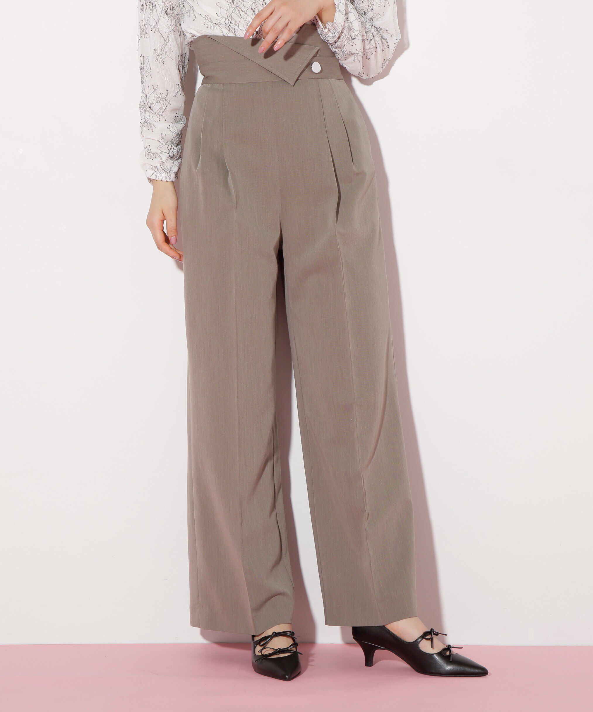  「アシメウエストメタル釦パンツ」|その他|モカ