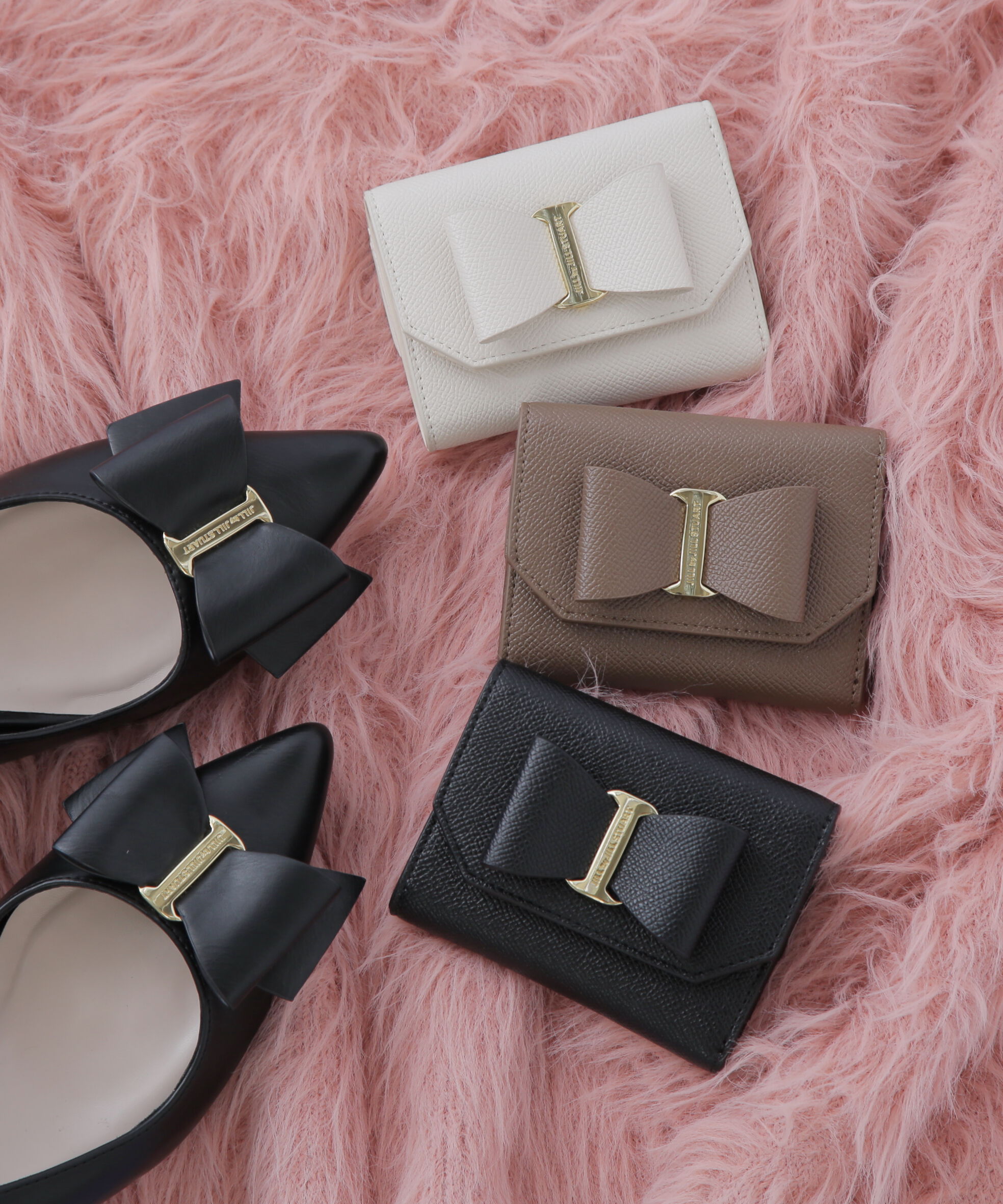  「メタルプレートリボンウォレット」|財布|ホワイト