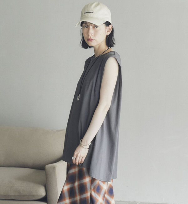 Doux archives「タックデザインノースリプルオーバー」|タンクトップ|