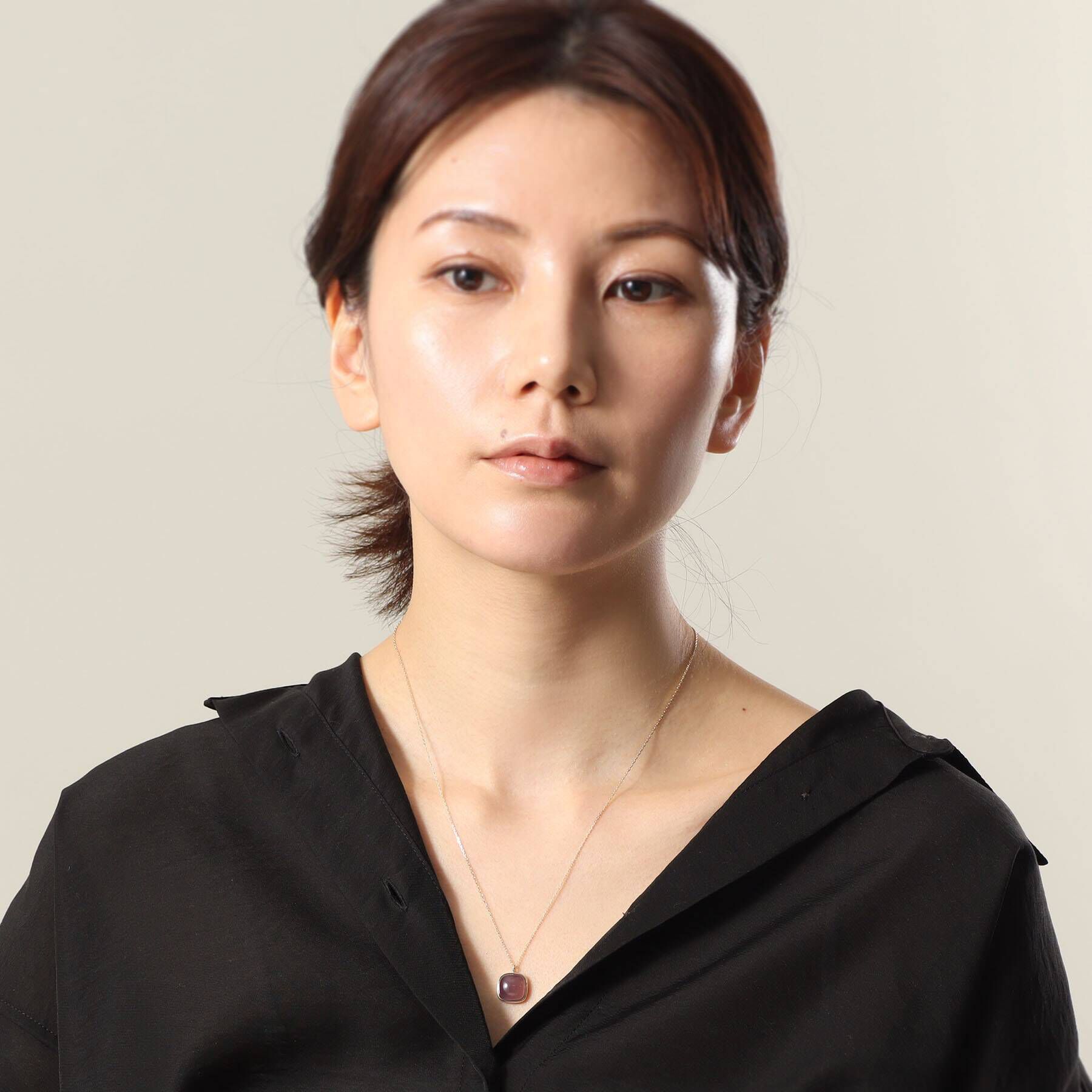 COCOSHNIK「K10パープルカルセドニー クッションカボション ネックレス」|ネックレス|