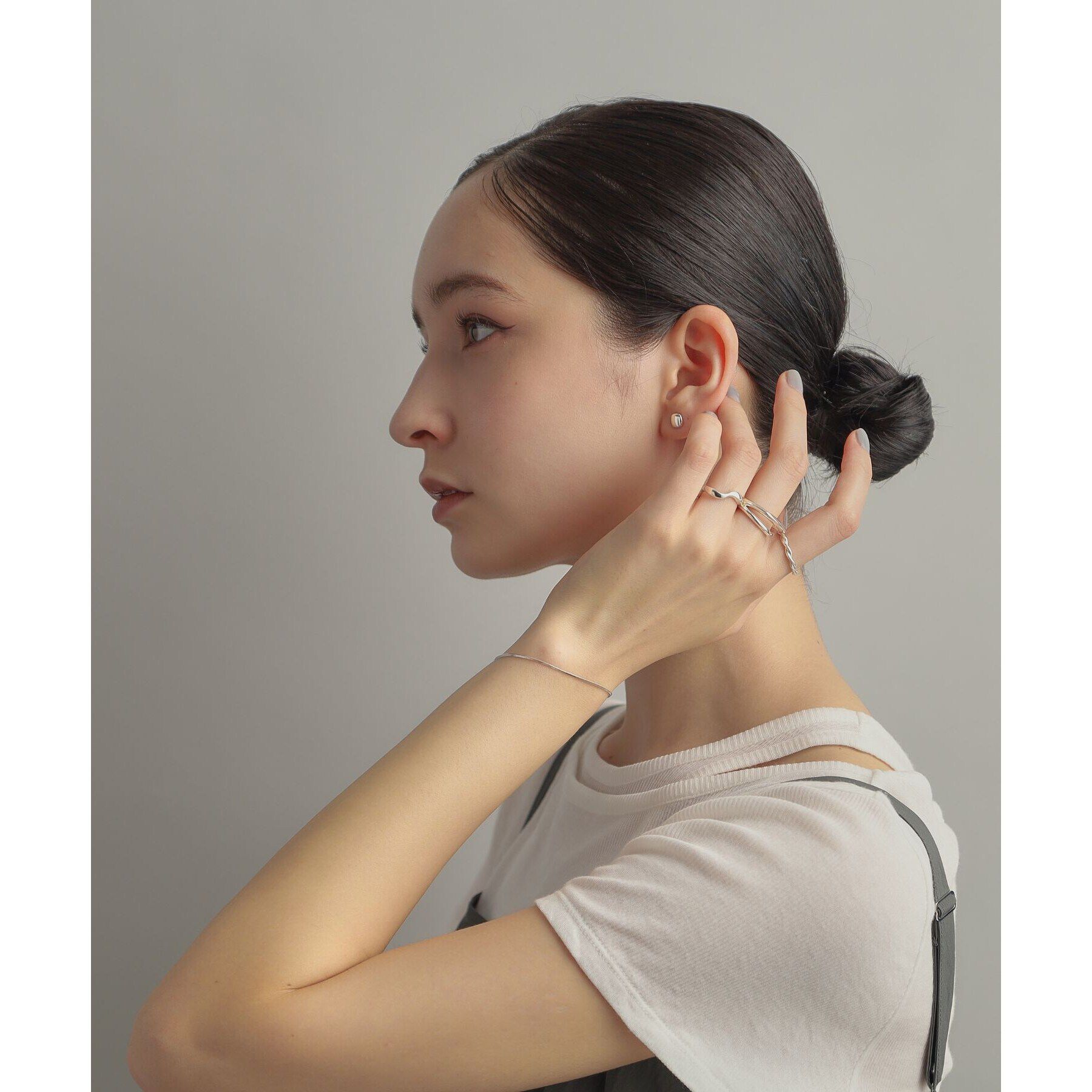 COCOSHNIK ONKITSCH「シルバー ニュアンスリング ウェーブ」|リング|