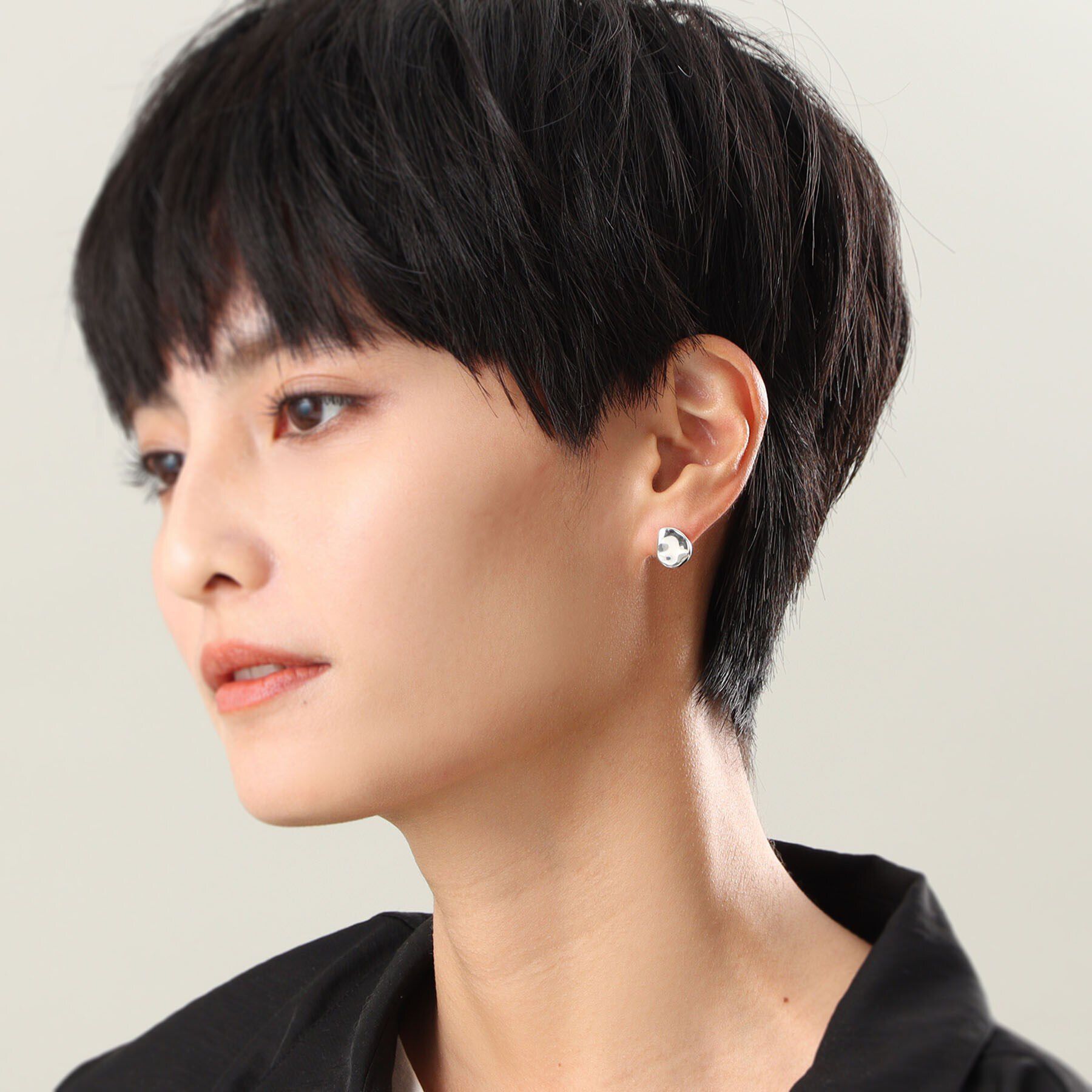 COCOSHNIK ONKITSCH「シルバー ニュアンスピアス ドロップ」|ピアス|