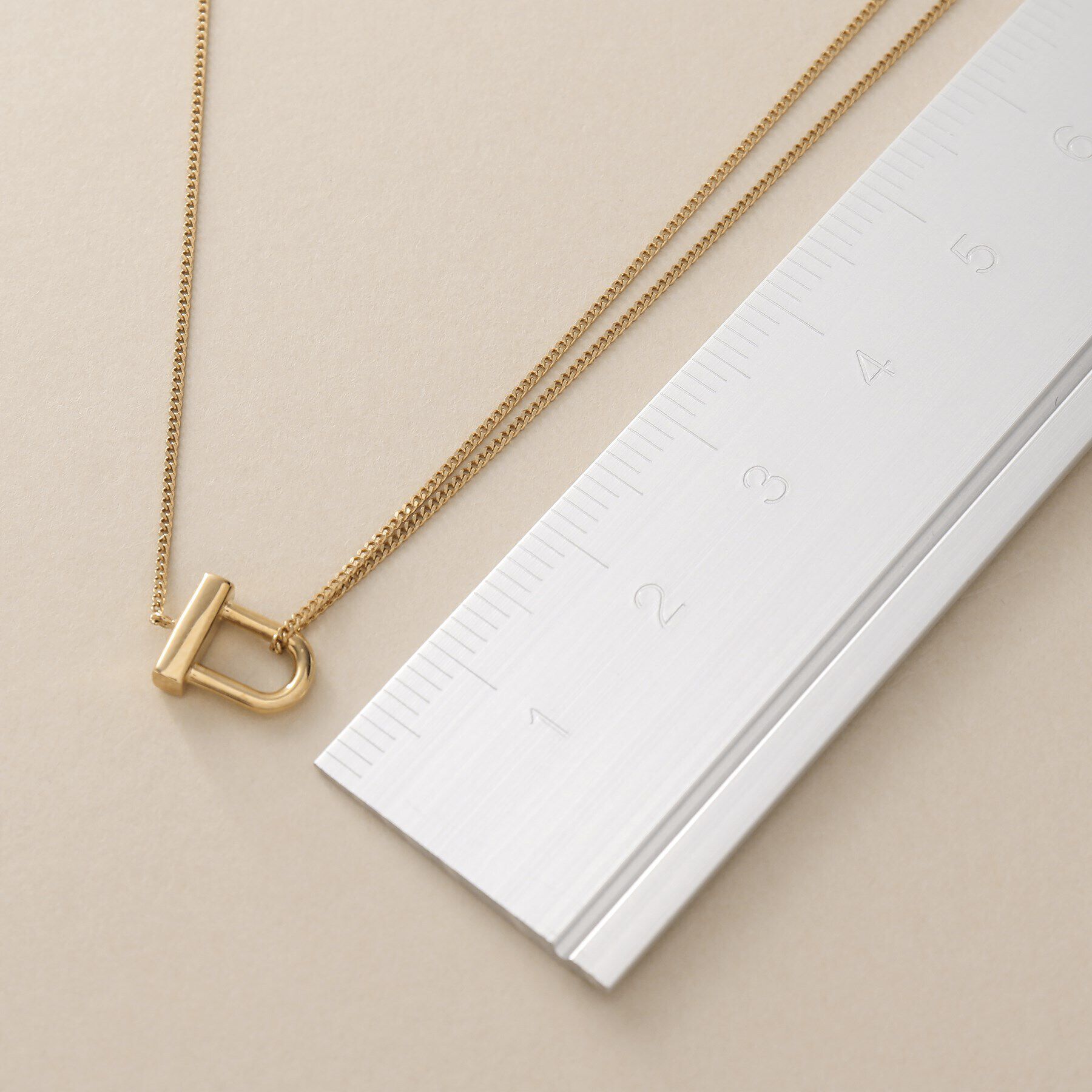 COCOSHNIK「K18ロックモチーフアシンメトリーチェーン ネックレス」|ネックレス|