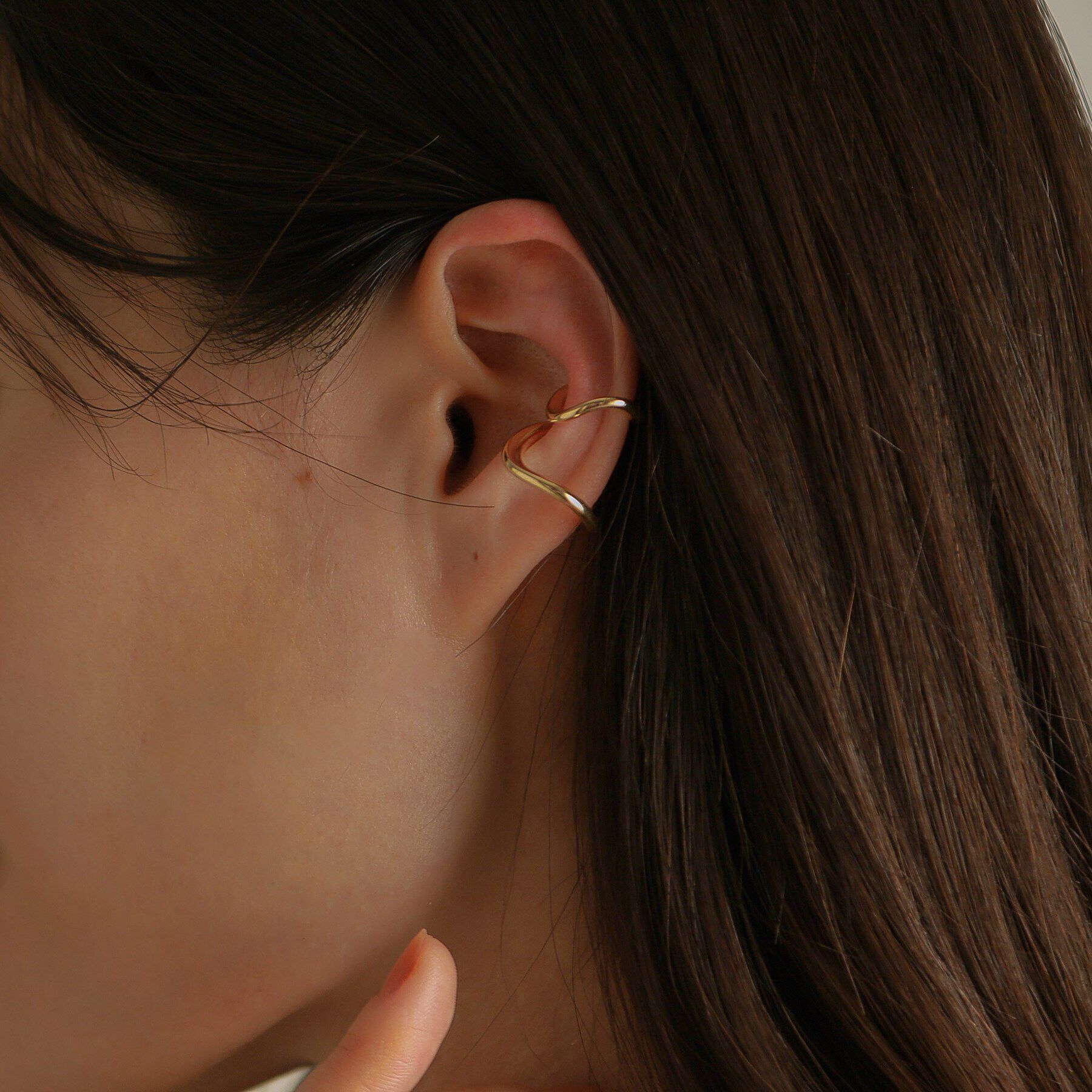 COCOSHNIK「K10Sライン イヤーカフ小」|イヤリング|