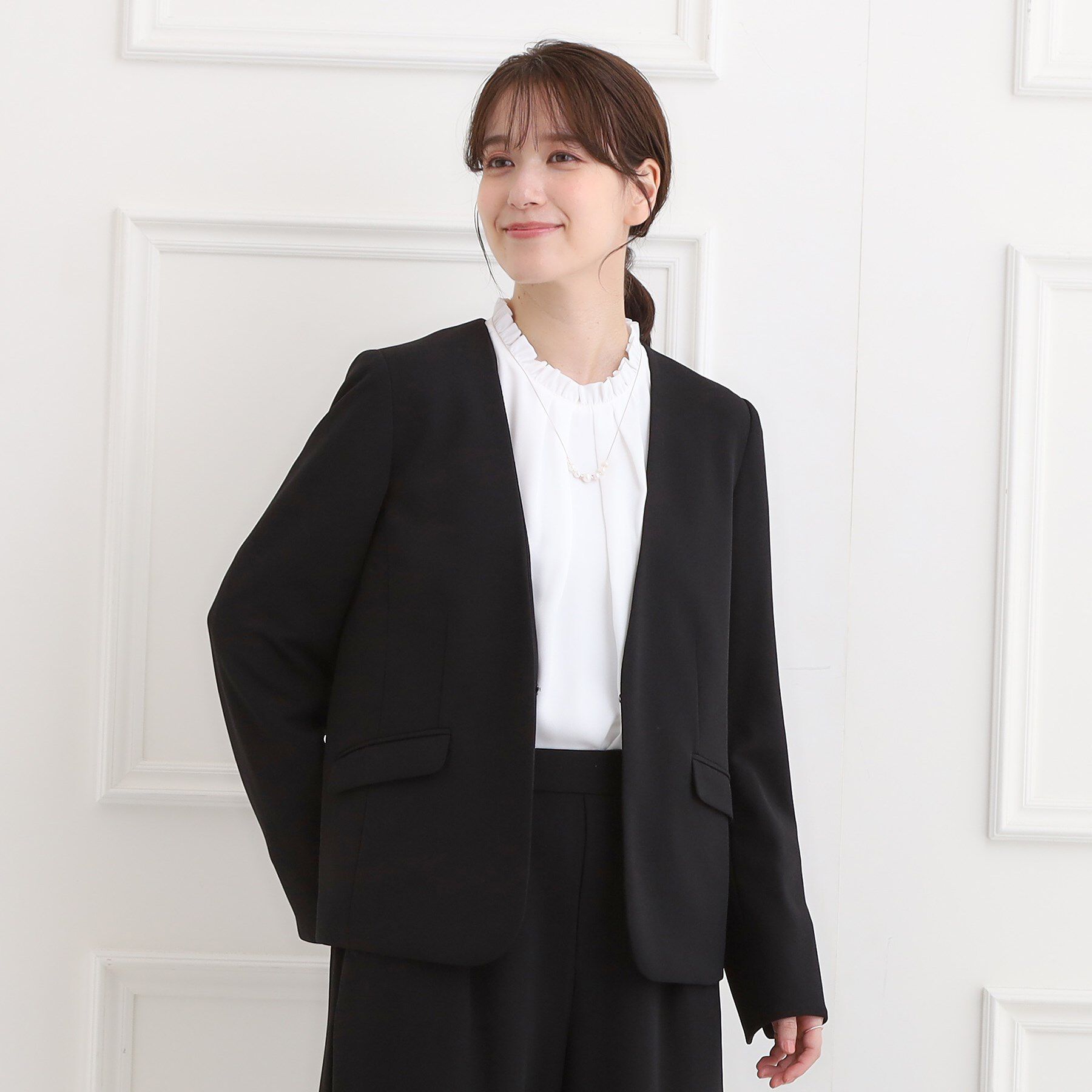 SHOO･LA･RUE「【洗濯機可/イージーケア/ストレッチ】きちんと楽に。カットジョーゼットジャケット」|ノーカラージャケット|