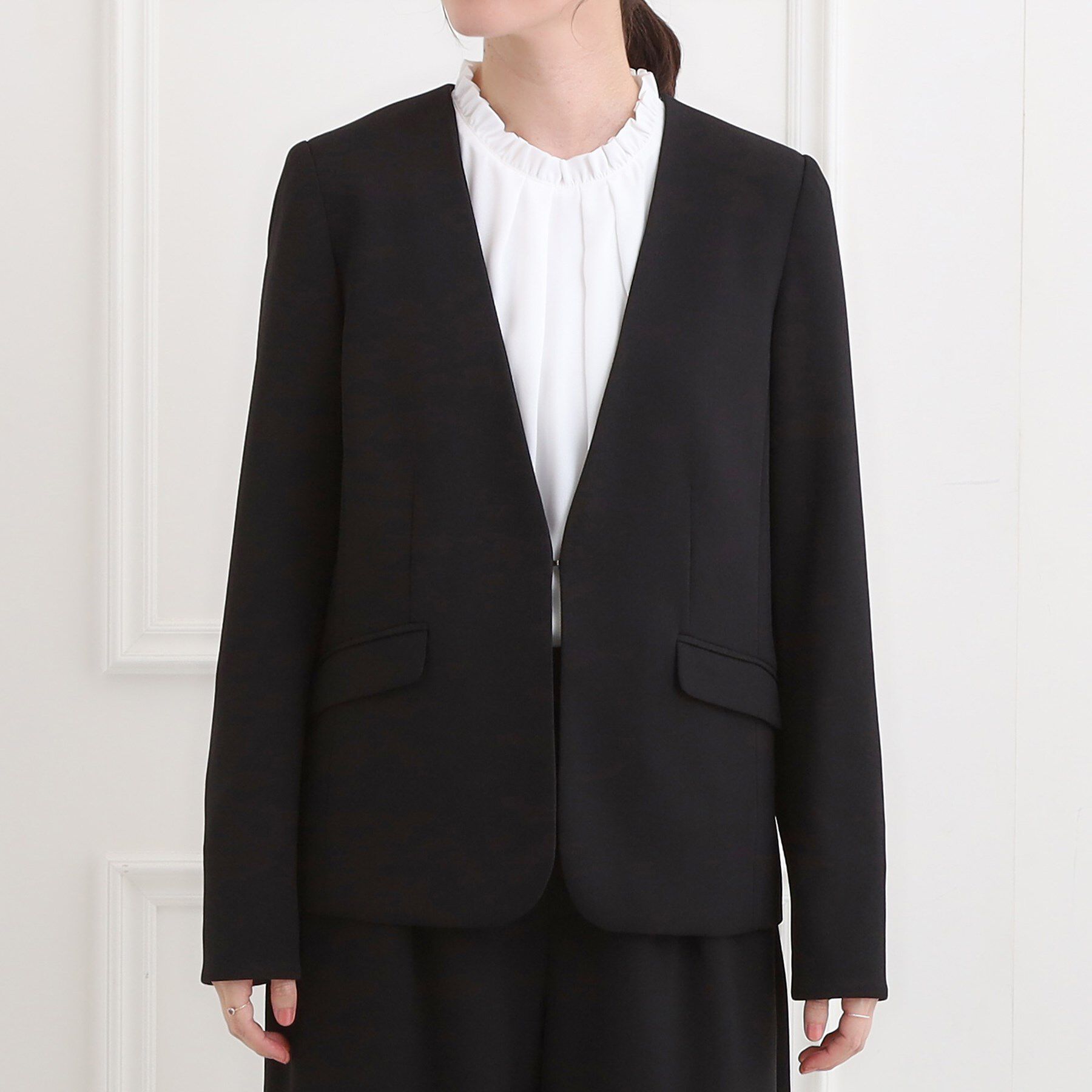 SHOO･LA･RUE「【洗濯機可/イージーケア/ストレッチ】きちんと楽に。カットジョーゼットジャケット」|ノーカラージャケット|