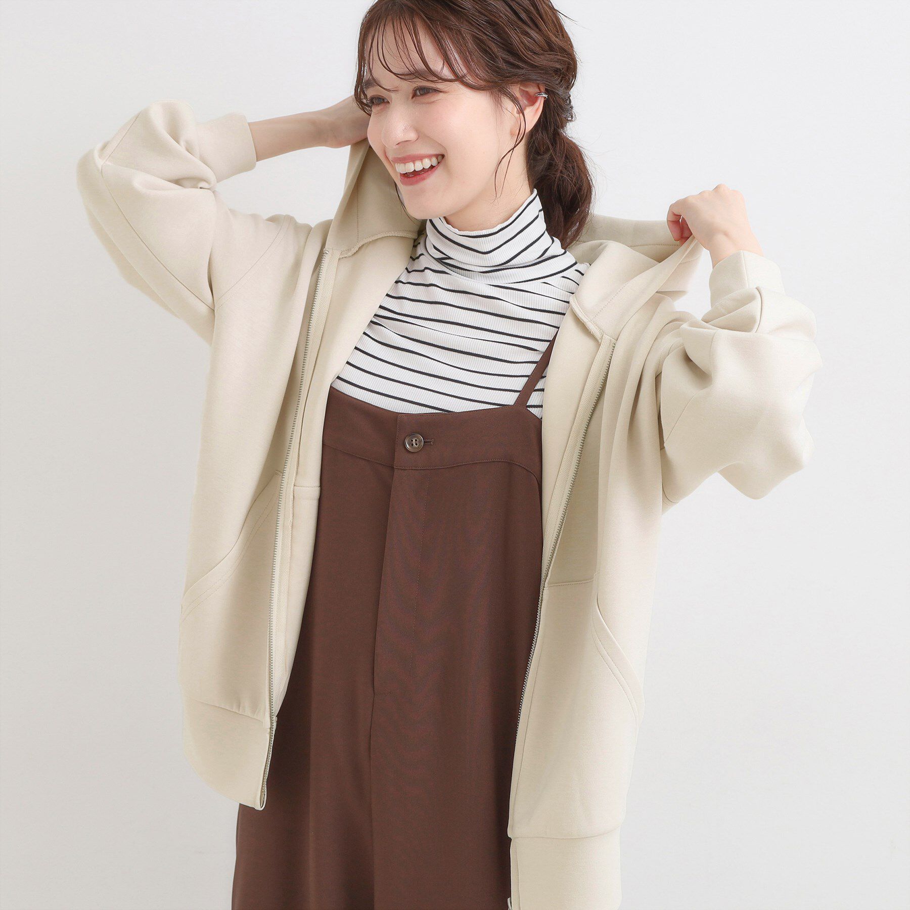 SHOO･LA･RUE「【S-LL】大人っぽく着られる ダンボールジップパーカ」|カーディガン|グレージュ(050)