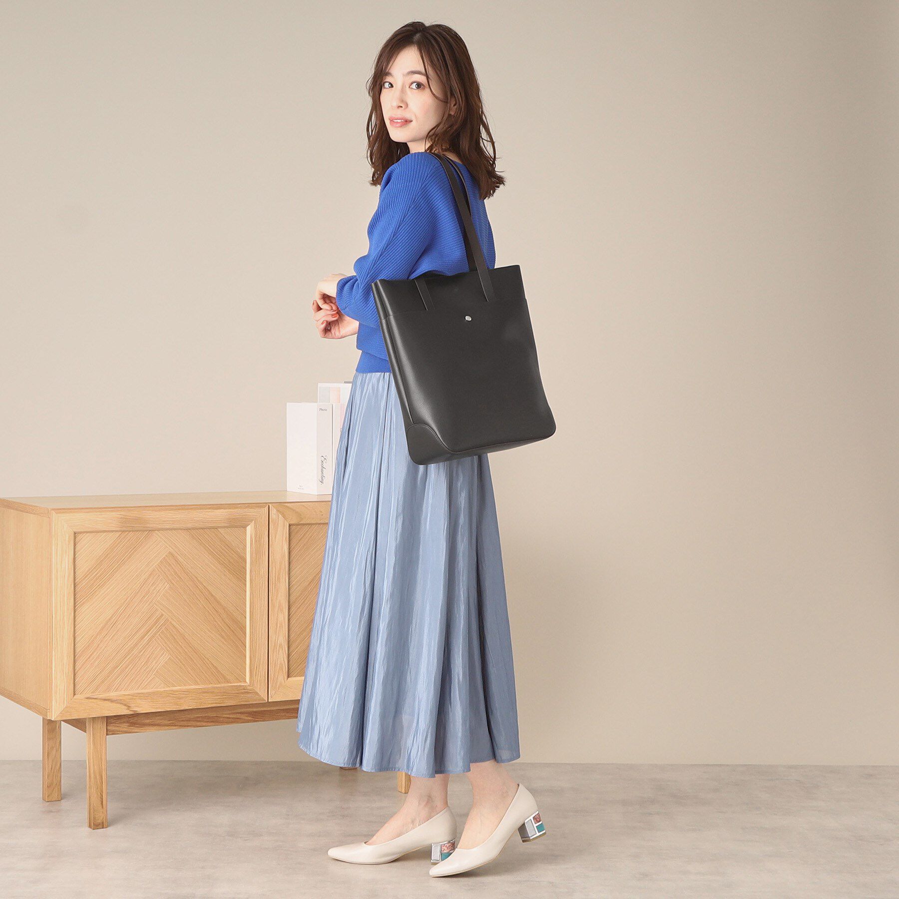 ITS&rsquo;DEMO「かるいかばん縦型A4トート【通勤／PC対応】」|トートバッグ|