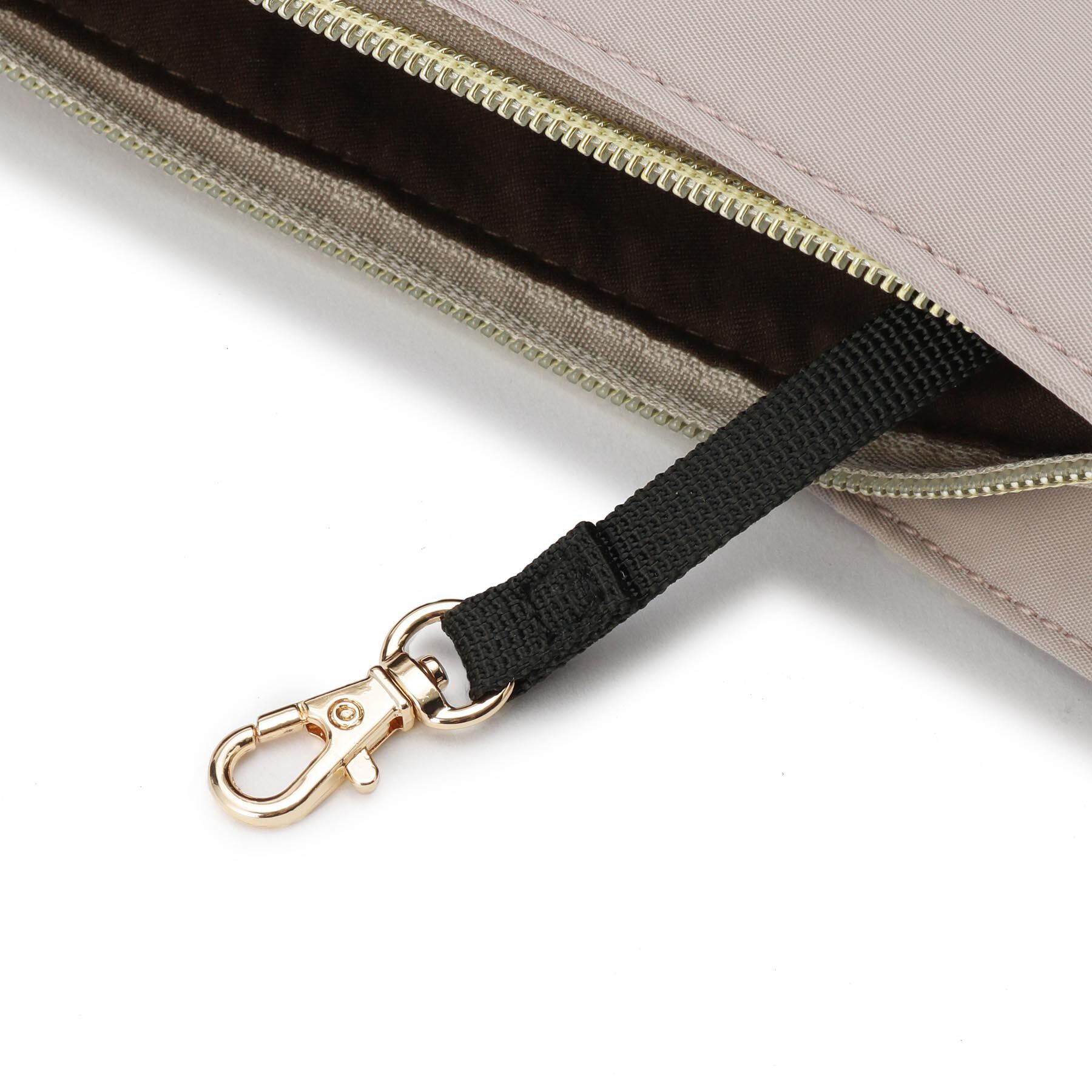 ITS&rsquo;DEMO「【8ポケット】撥水2WAYショルダー」|ショルダー・メッセンジャー|