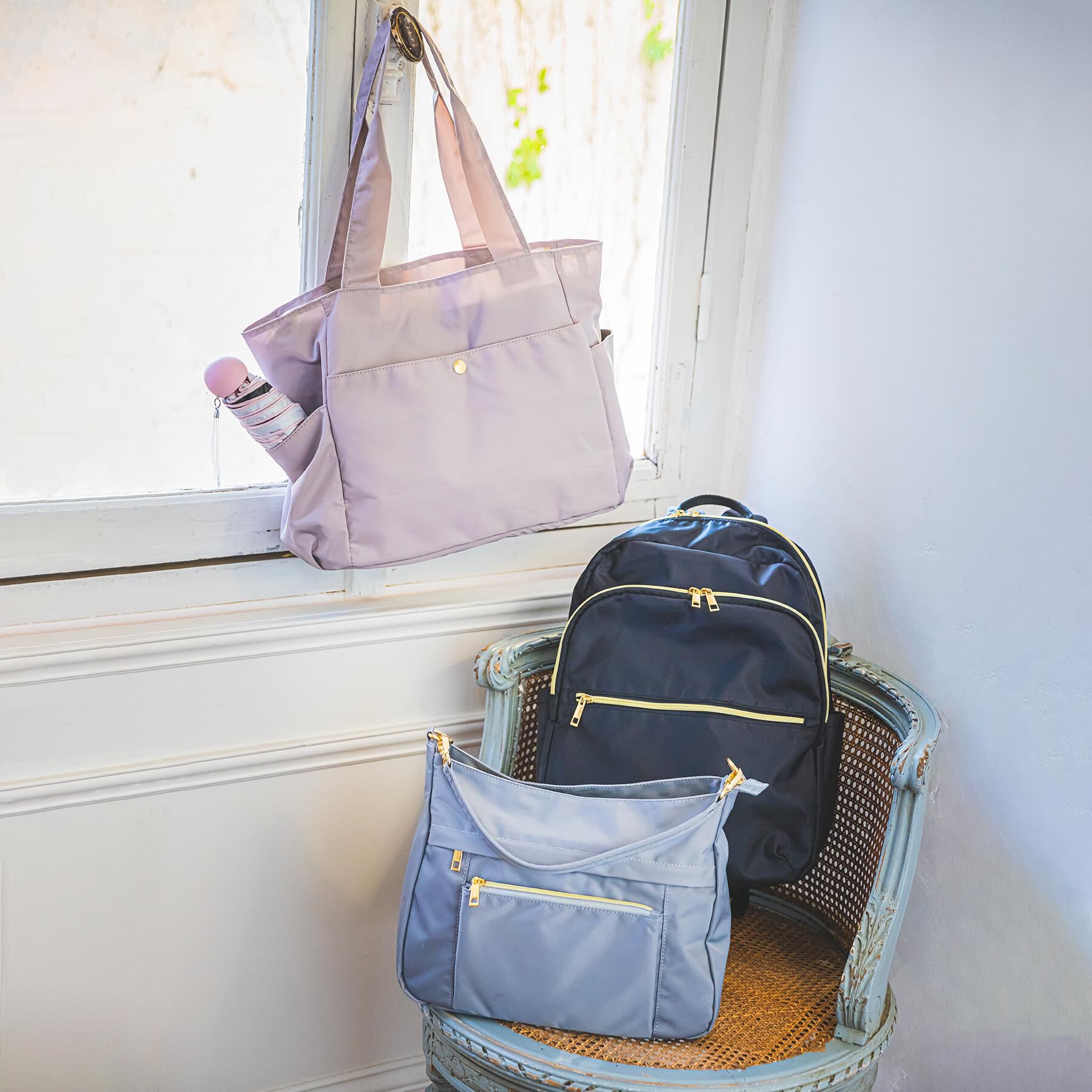 ITS&rsquo;DEMO「【8ポケット】撥水2WAYショルダー」|ショルダー・メッセンジャー|