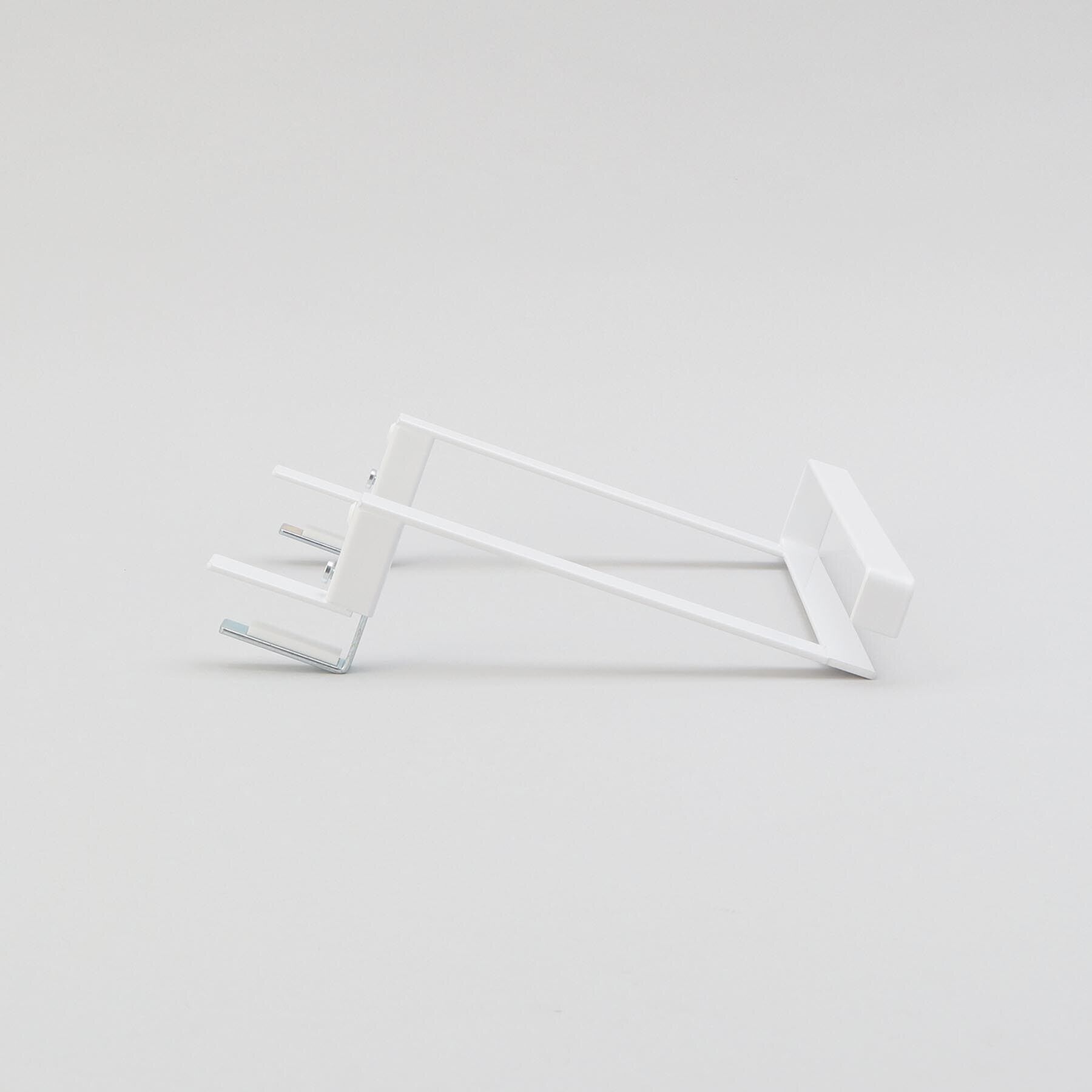 212 KITCHEN STORE「キッチンシンク下収納扉タオルハンガーH15 WH　 山崎実業 ＜tower タワー＞」|食器・キッチングッズ|