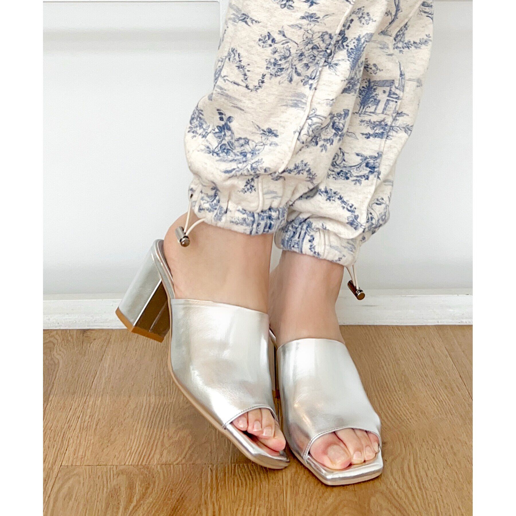 ESPERANZA「スクエアトゥブロックヒールサンダル 24SS」|サンダル|