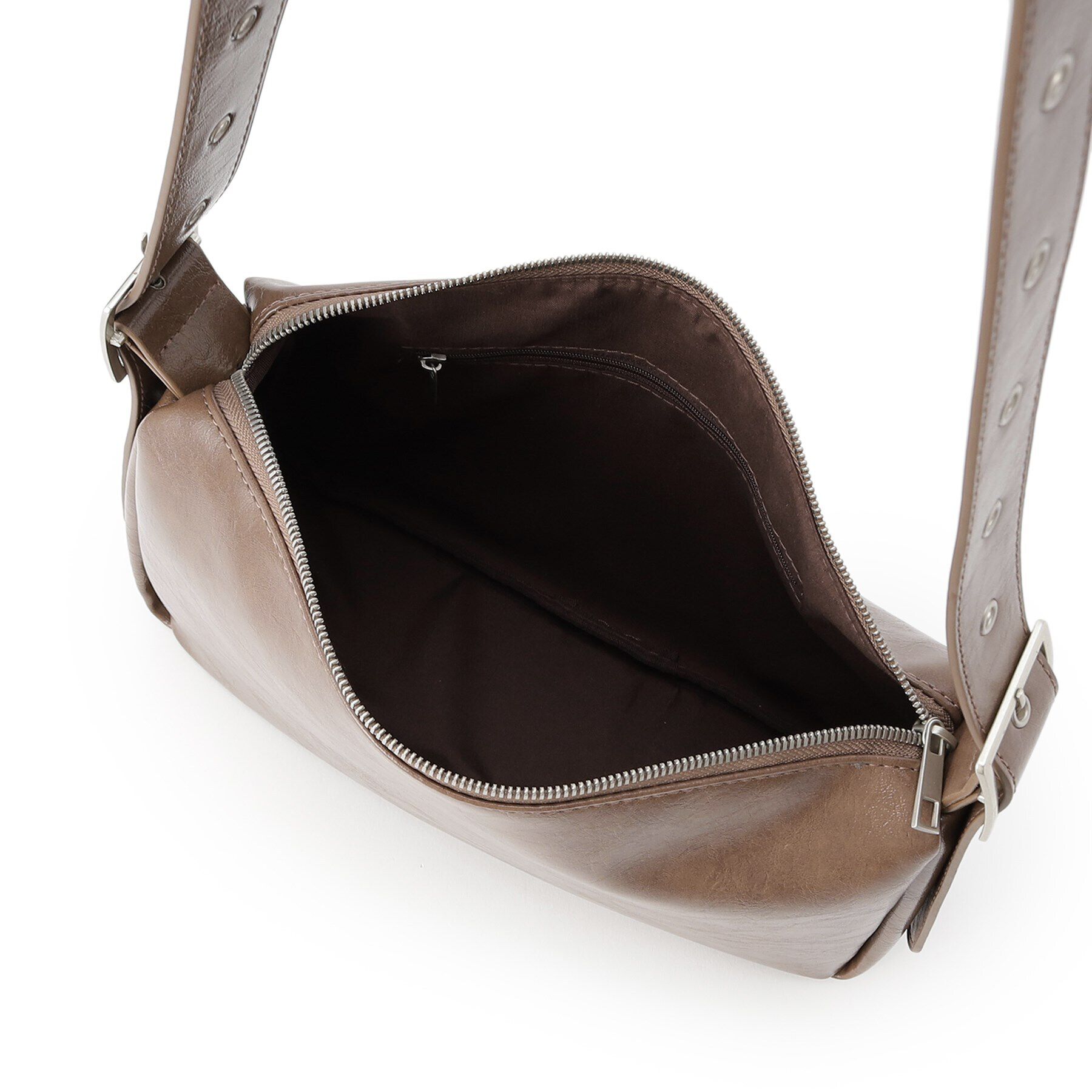 Ober Tashe「バックルショルダーバッグ」|ショルダー・メッセンジャー|