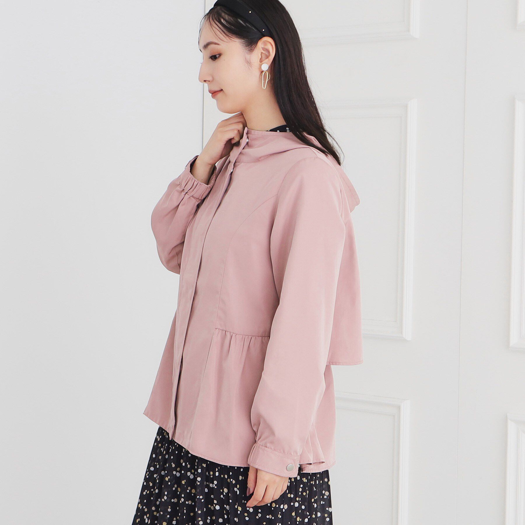 SunaUna「【秋の軽羽織り／バックティアード】フードコート」|ブルゾン・スタジャン|