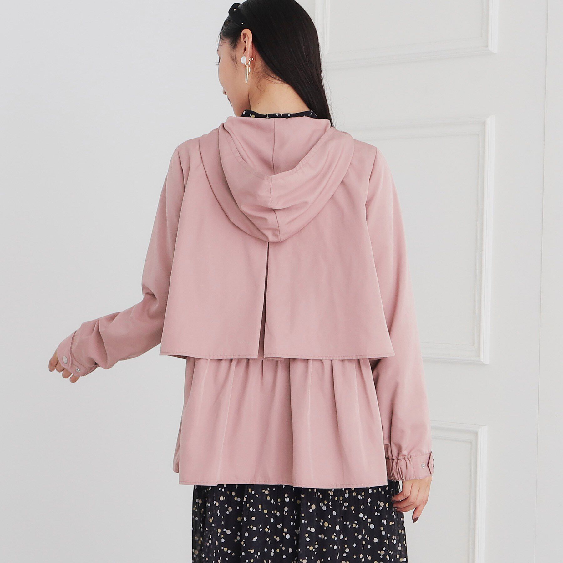 SunaUna「【秋の軽羽織り／バックティアード】フードコート」|ブルゾン・スタジャン|