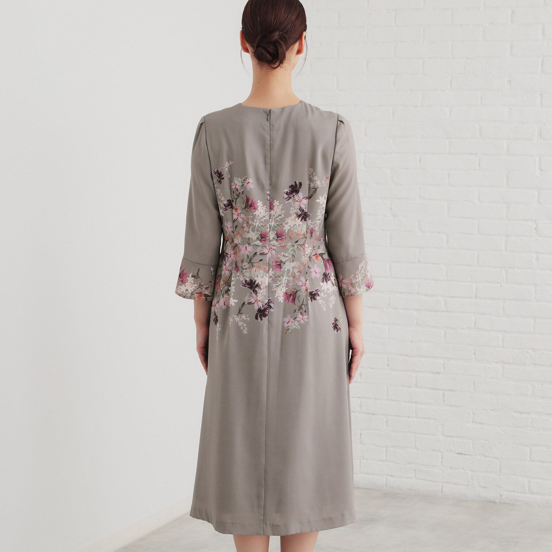 SunaUna「【着るだけでスタイルアップ!／Make bodyシリーズ】パネルプリントワンピース」|ワンピース|