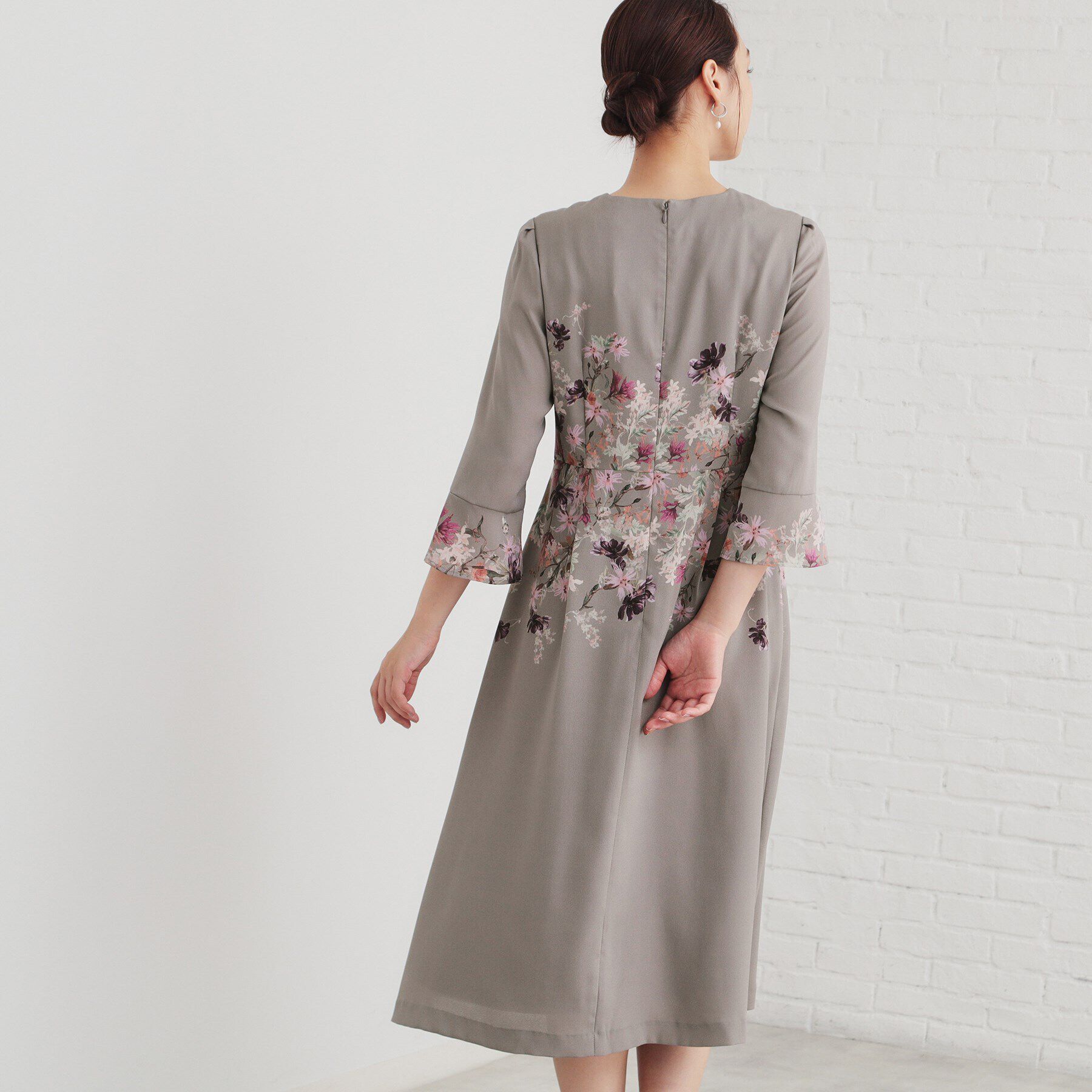 SunaUna「【着るだけでスタイルアップ!／Make bodyシリーズ】パネルプリントワンピース」|ワンピース|