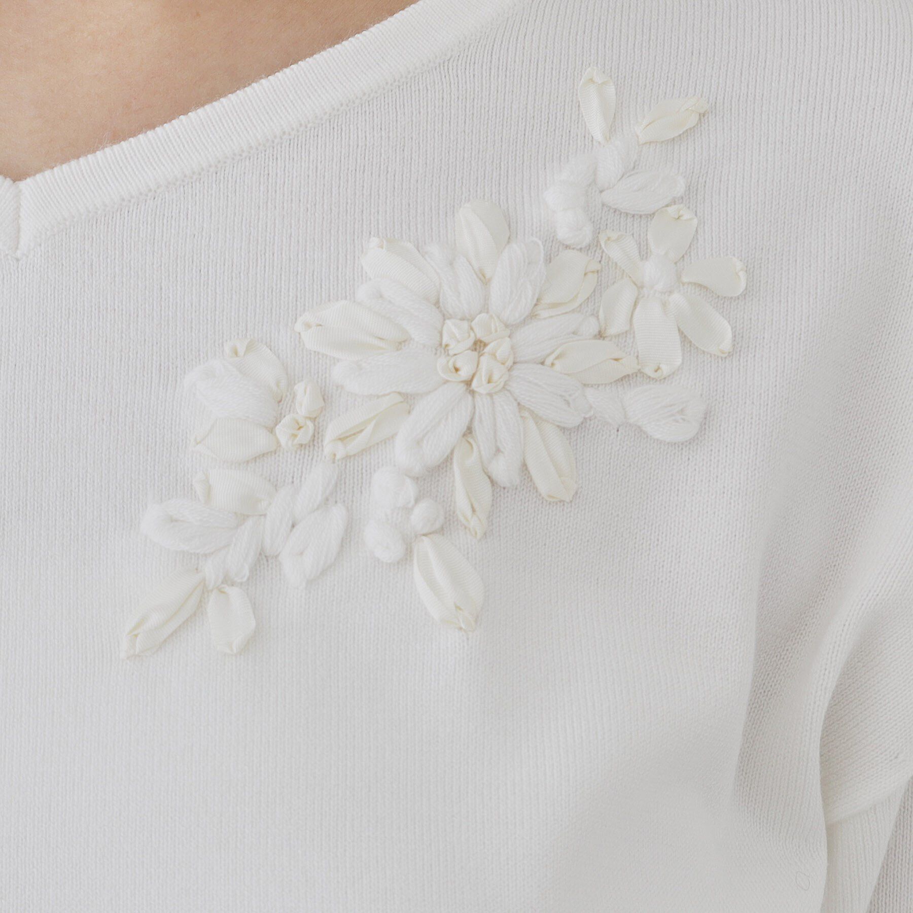 SunaUna「【SS～Lサイズ展開／リボン刺繍】クラフトニット」|ニット・セーター|