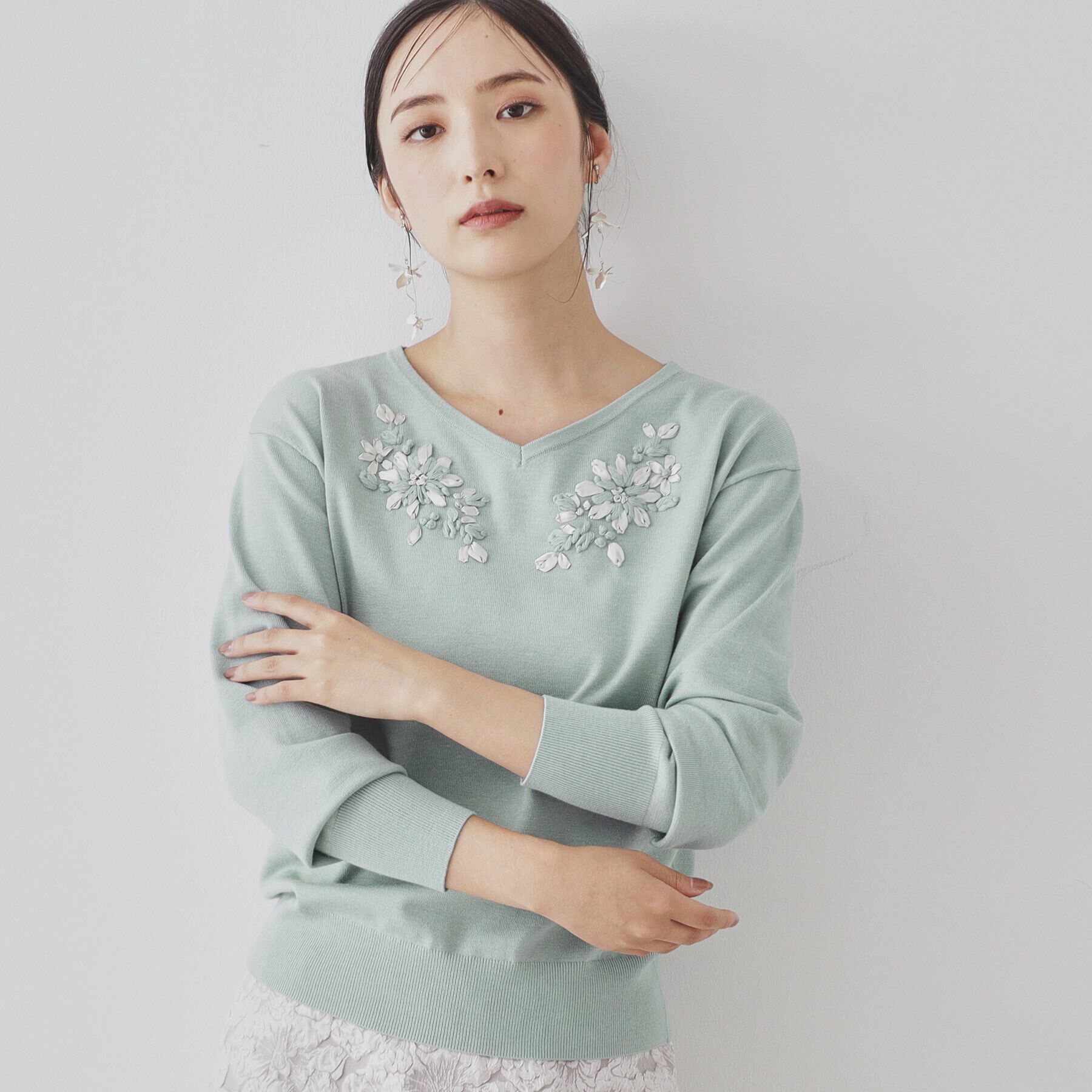 SunaUna「【SS～Lサイズ展開／リボン刺繍】クラフトニット」|ニット・セーター|ﾐﾝﾄｸﾞﾘｰﾝ(021)