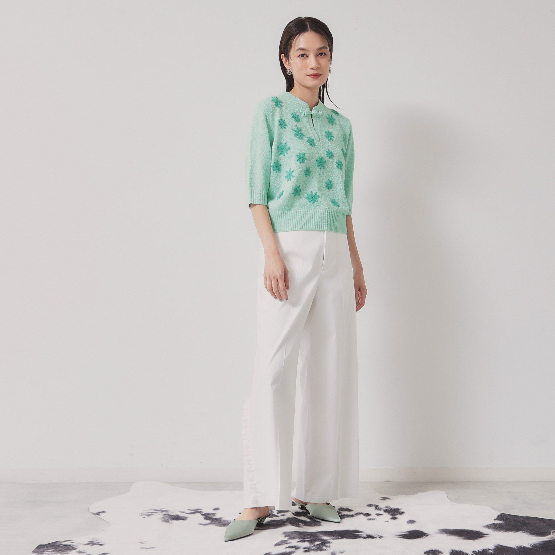 SunaUna「【手刺繍／花モチーフ】チャイナカラーニット」|ニット・セーター|