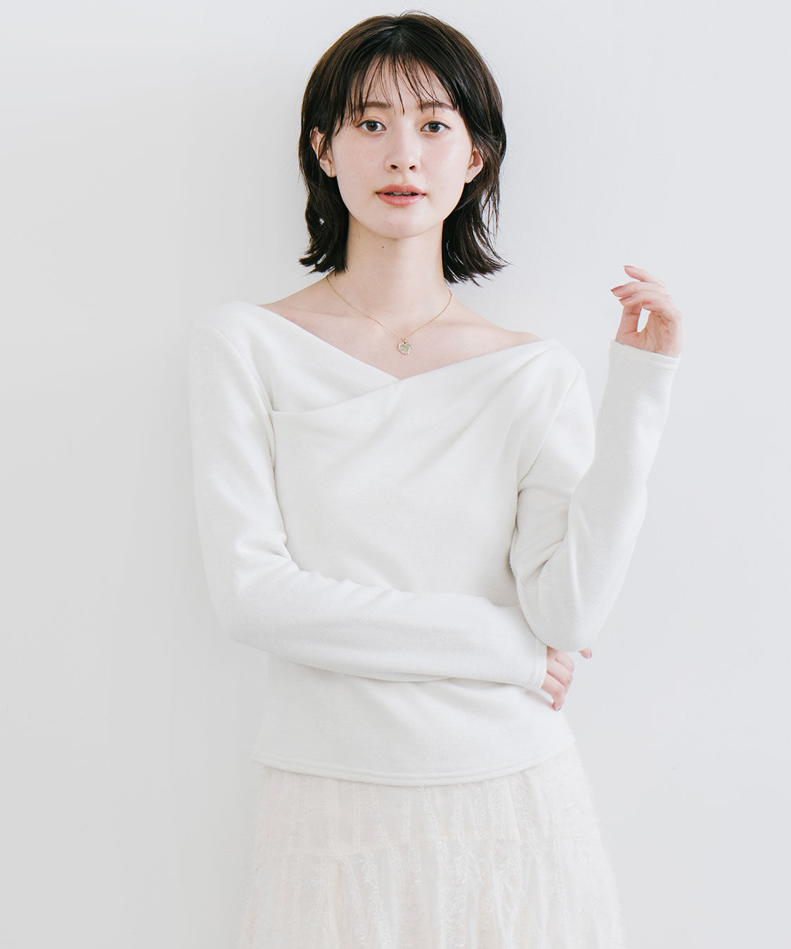 COCO DEAL「アシメネックオフショルダーカットソー」|Tシャツ・カットソー|