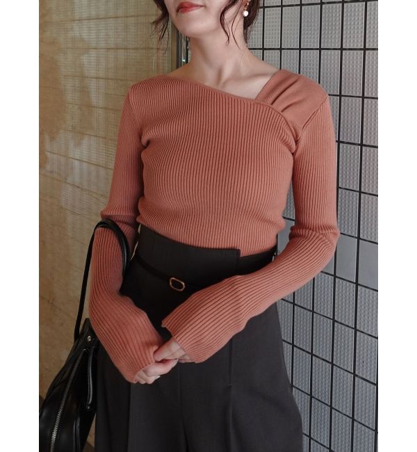 LAGUNAMOON「【REVIVAL】アシンメトリータックニットプルオーバー」|ニット・セーター|サーモンピンク