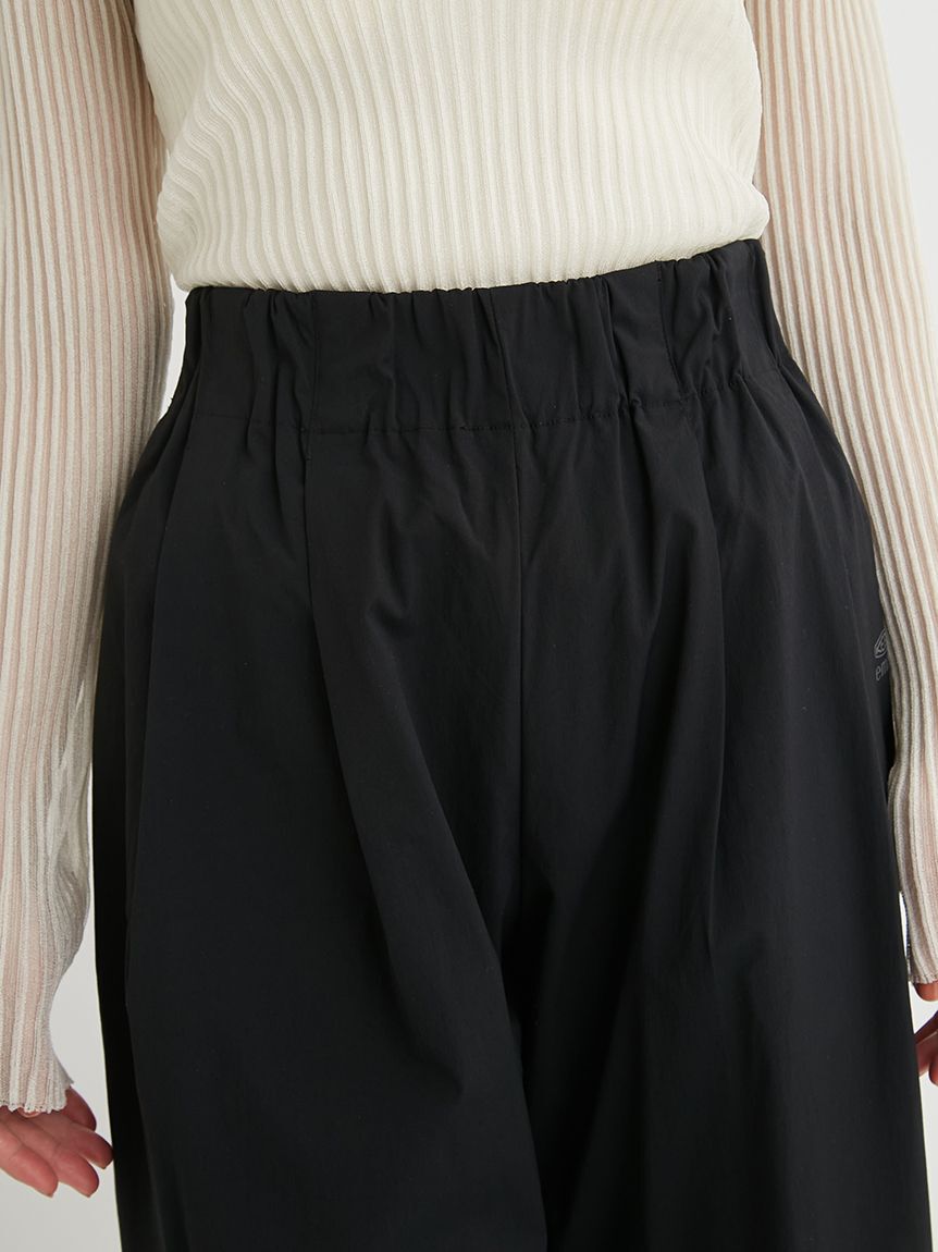 KEEN「【emmi&times;KEEN】GATHER TUCK PANTS」|チノ|