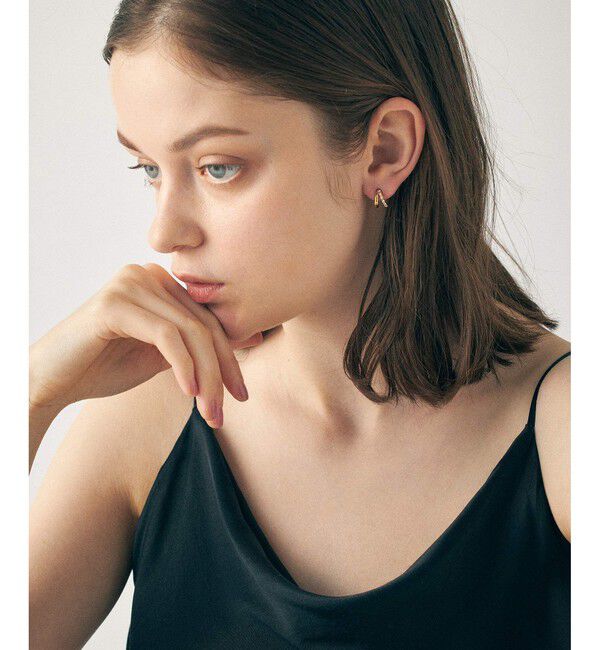 ete「ビジュー ダブルライン ピアス」|ピアス|