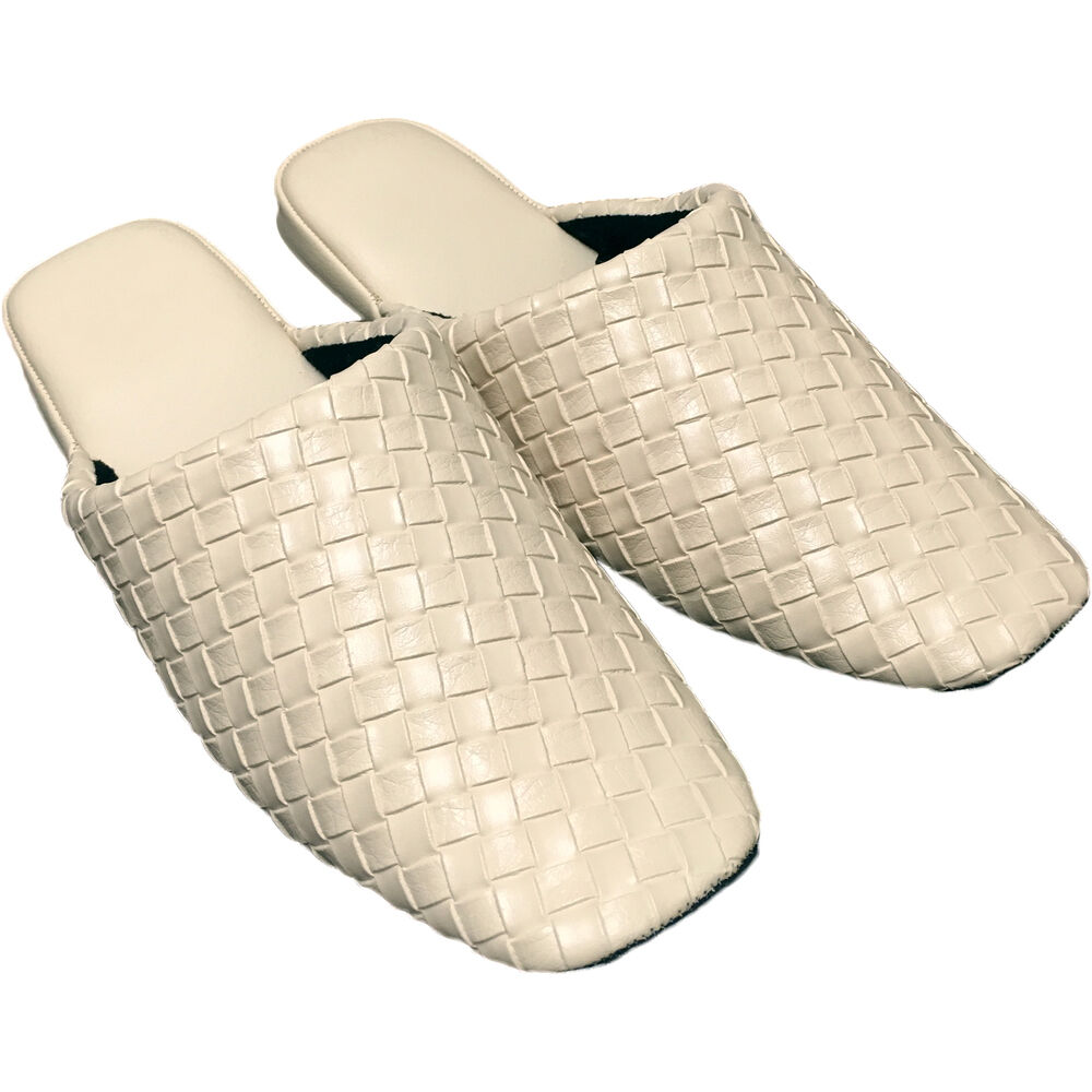 BACKYARD FAMILY「スリッパ おしゃれ 来客用 通販 モダン 上品 合皮 抗菌 テクセレ L サイズ ルームシューズ」|ルームシューズ|ベージュ1